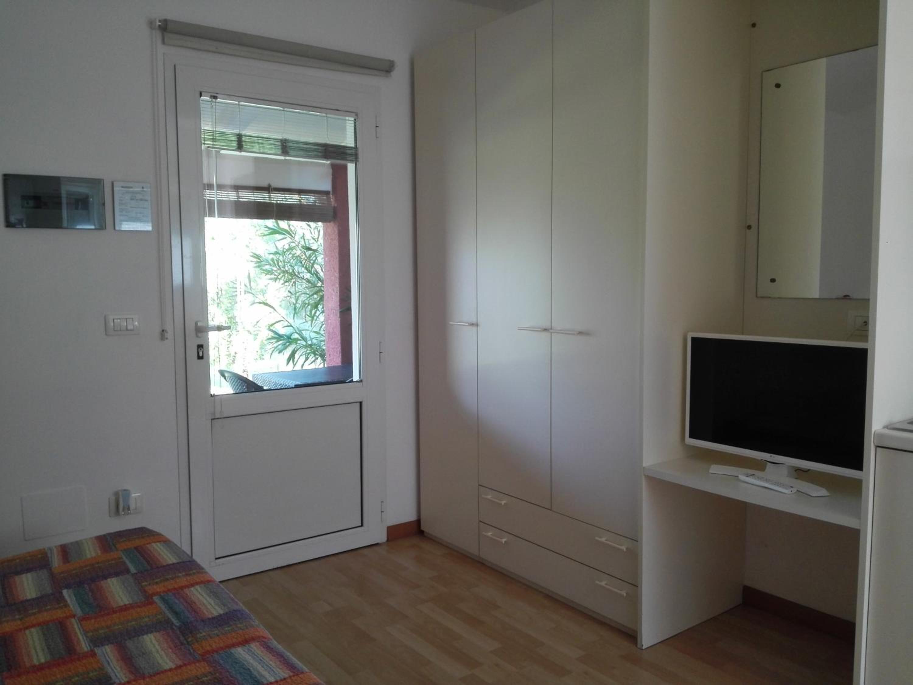 Studio with Garden View - Photo 1