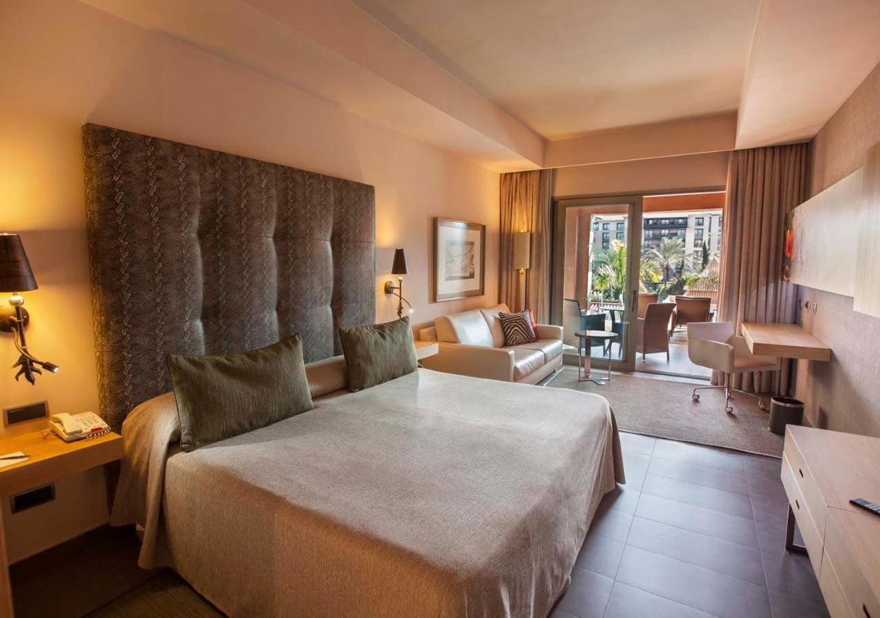 Deluxe Room with Private Pool - Photo 1