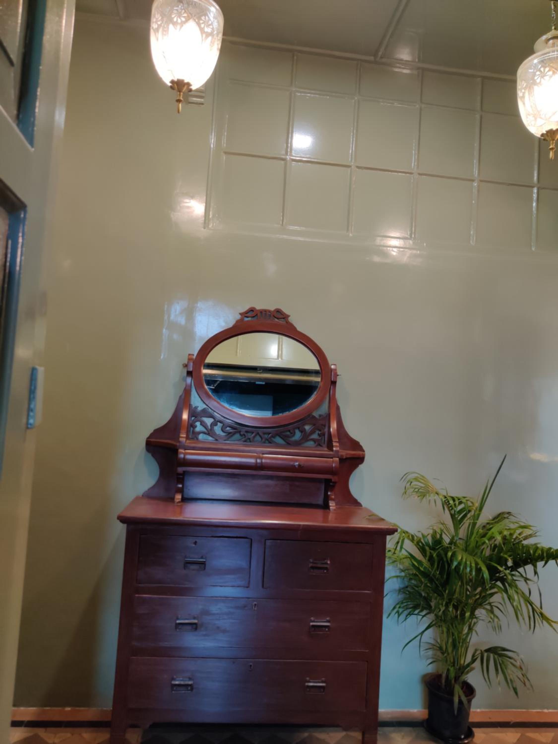 Budget Twin Room - Photo 16