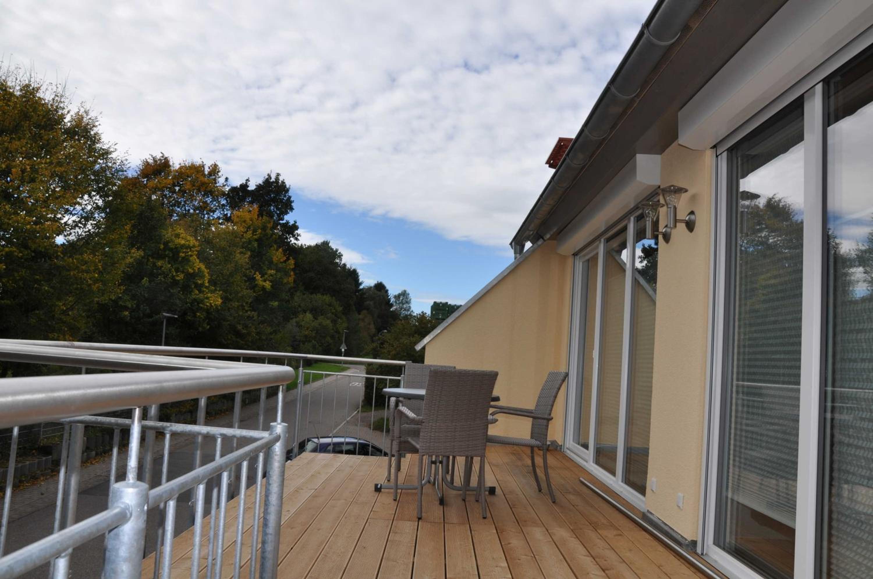 One-Bedroom Apartment with Terrace photo 2