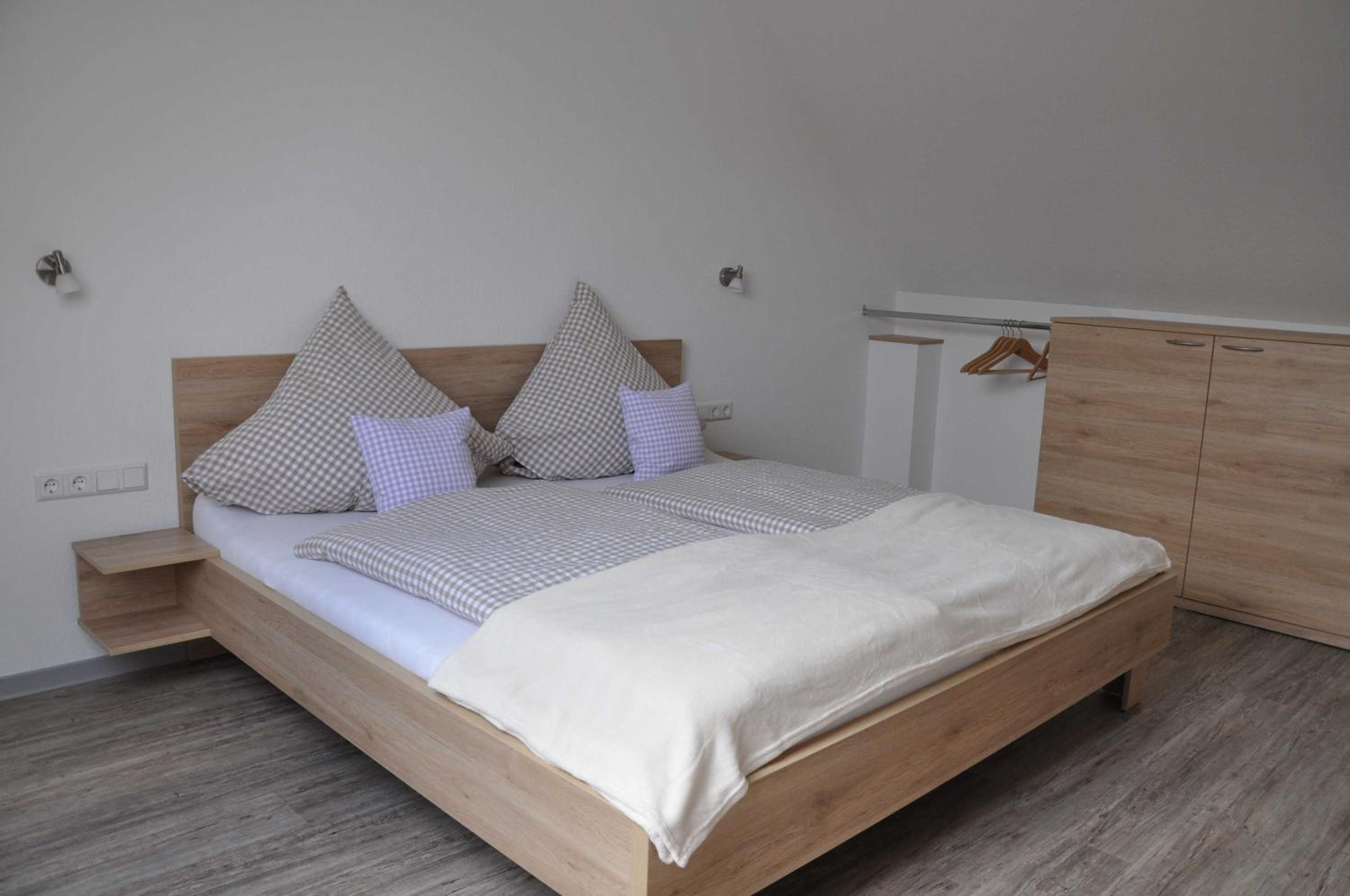 One-Bedroom Apartment with Terrace photo 2