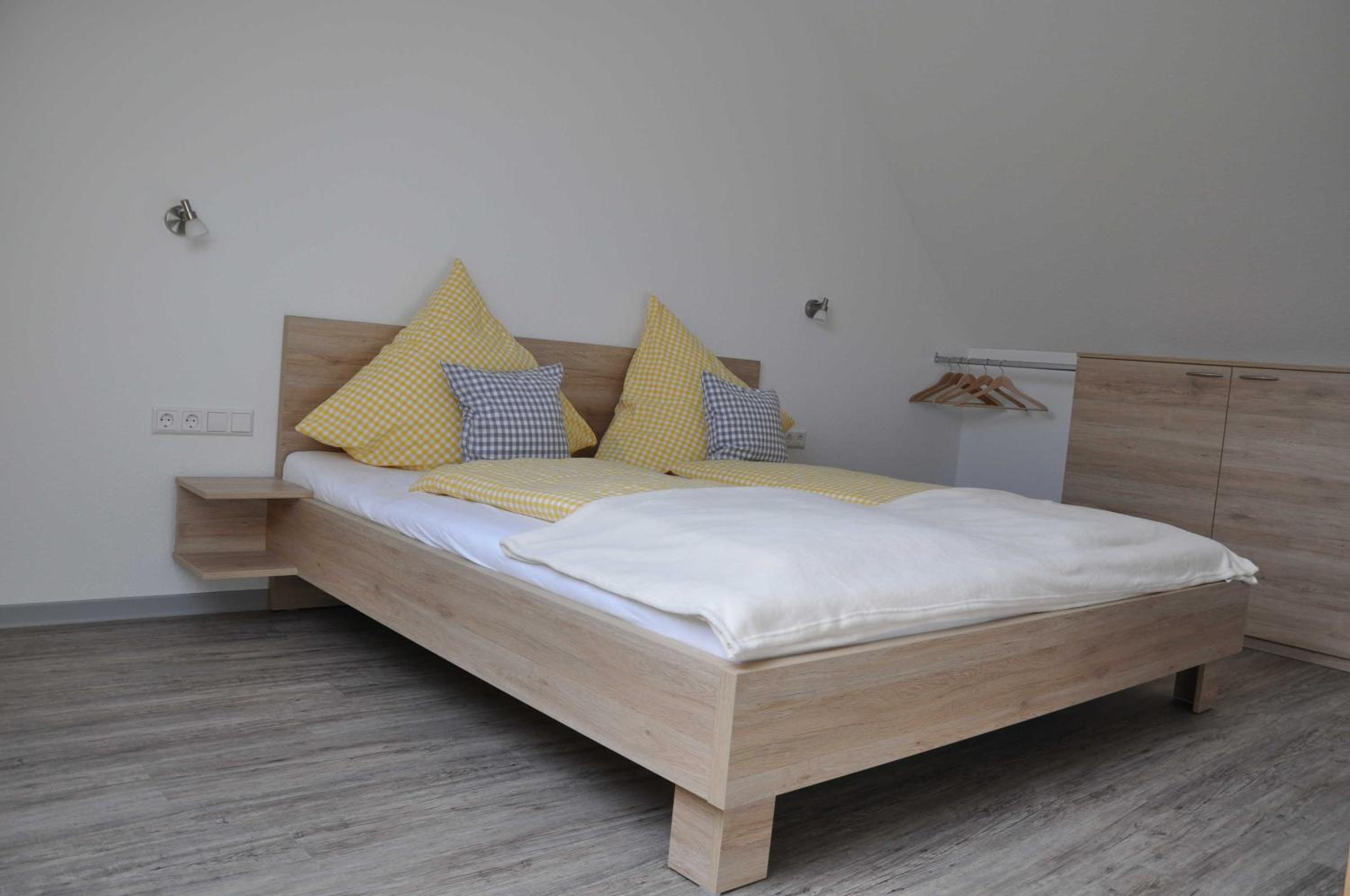 One-Bedroom Apartment with Terrace photo 3