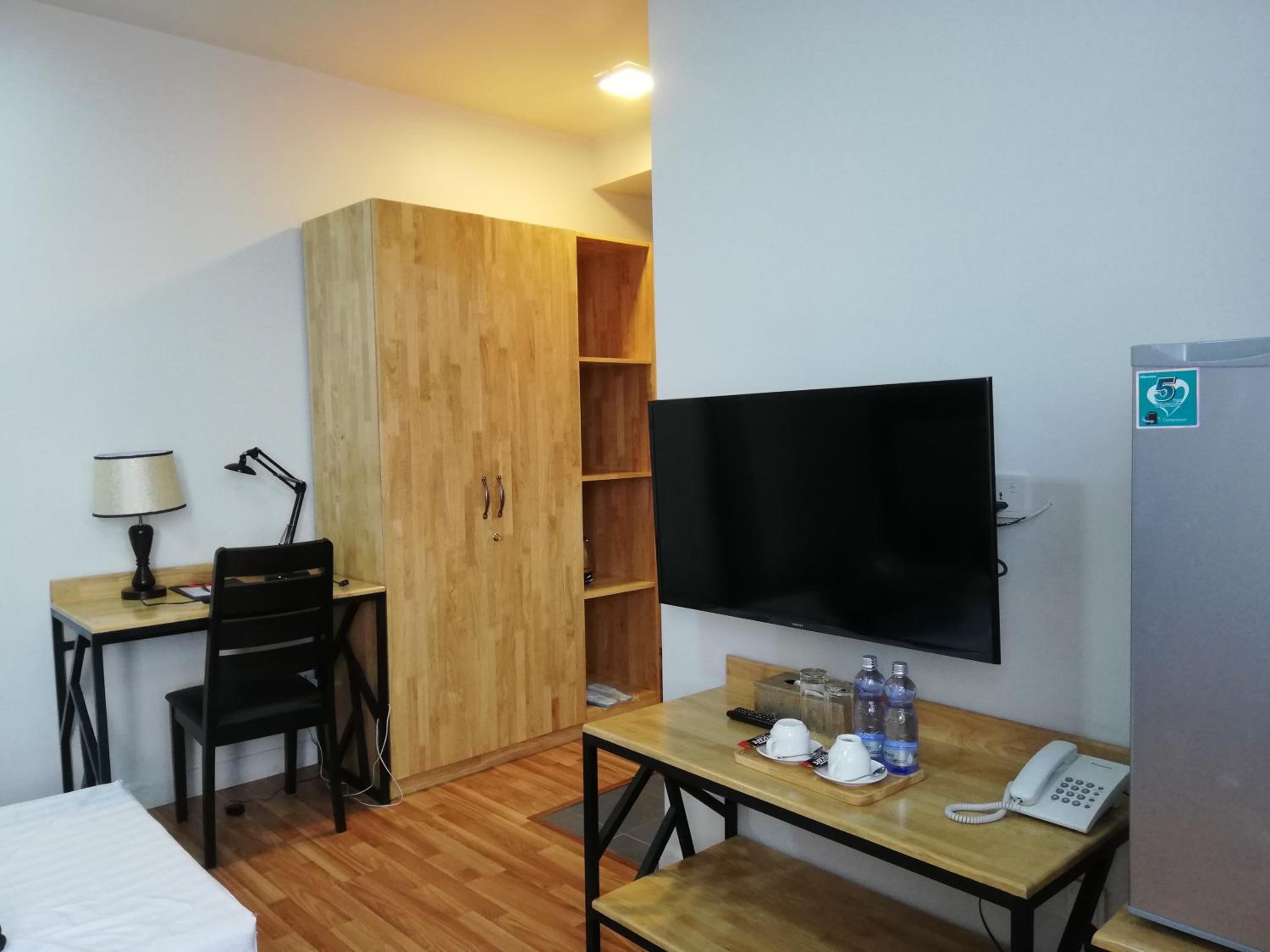 Single Room photo 3