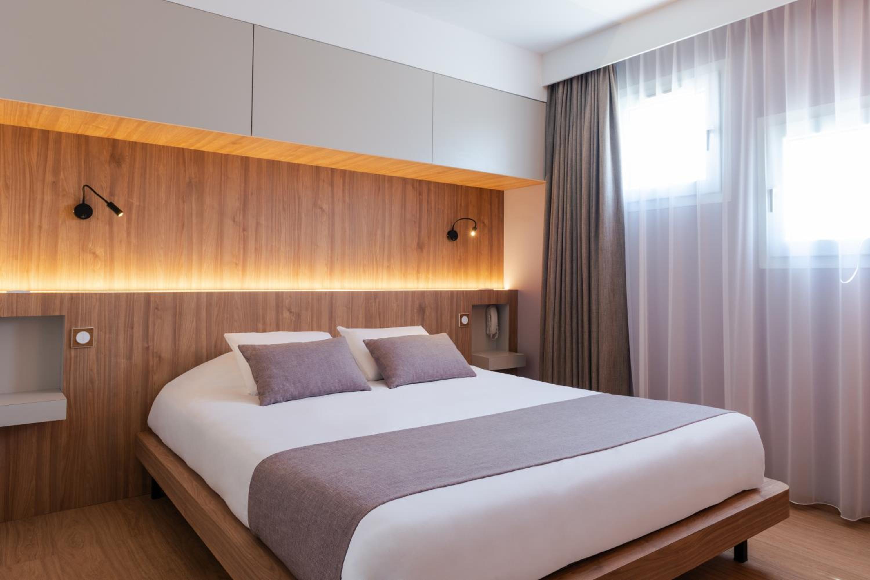 Double Room - Photo 2