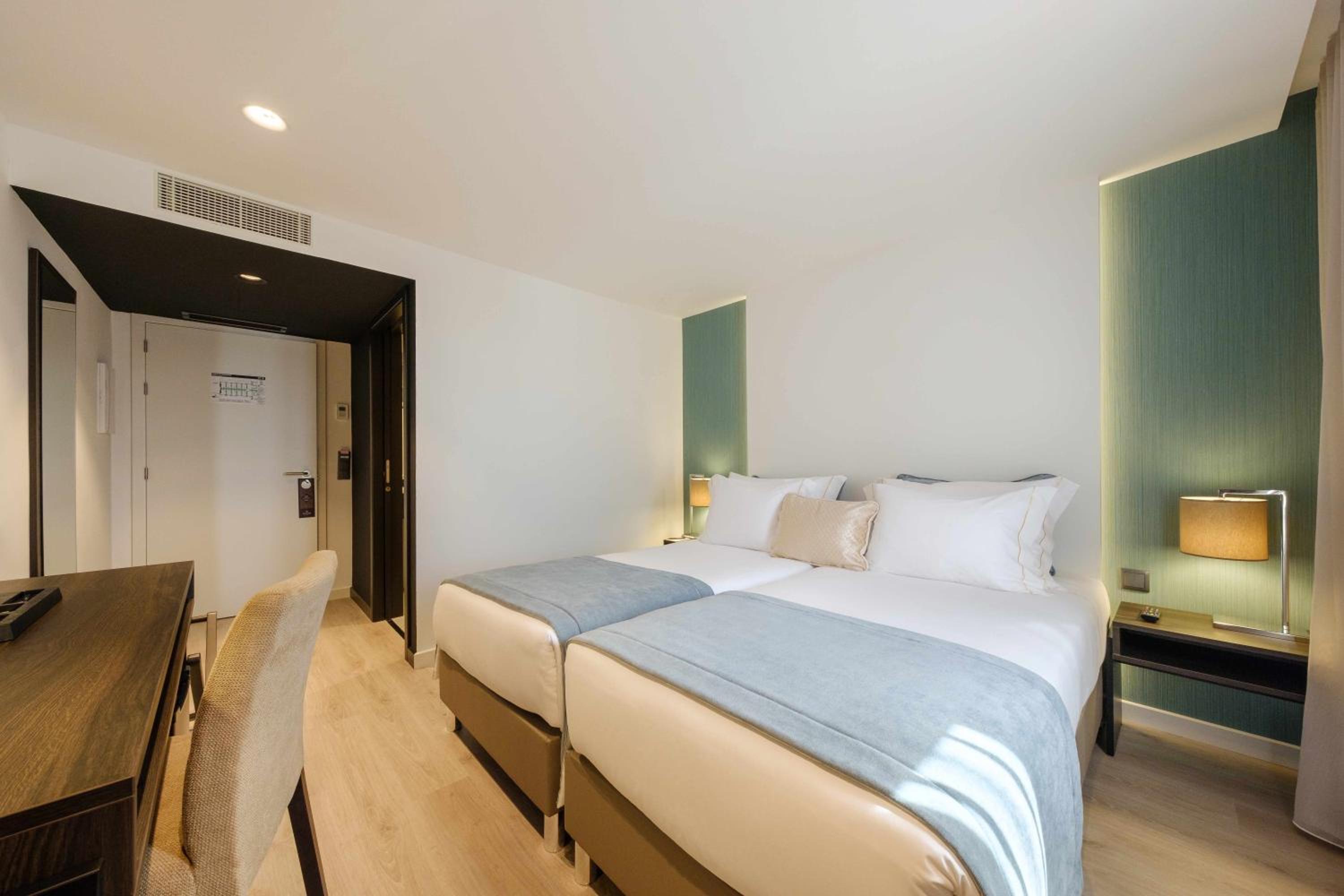Available room