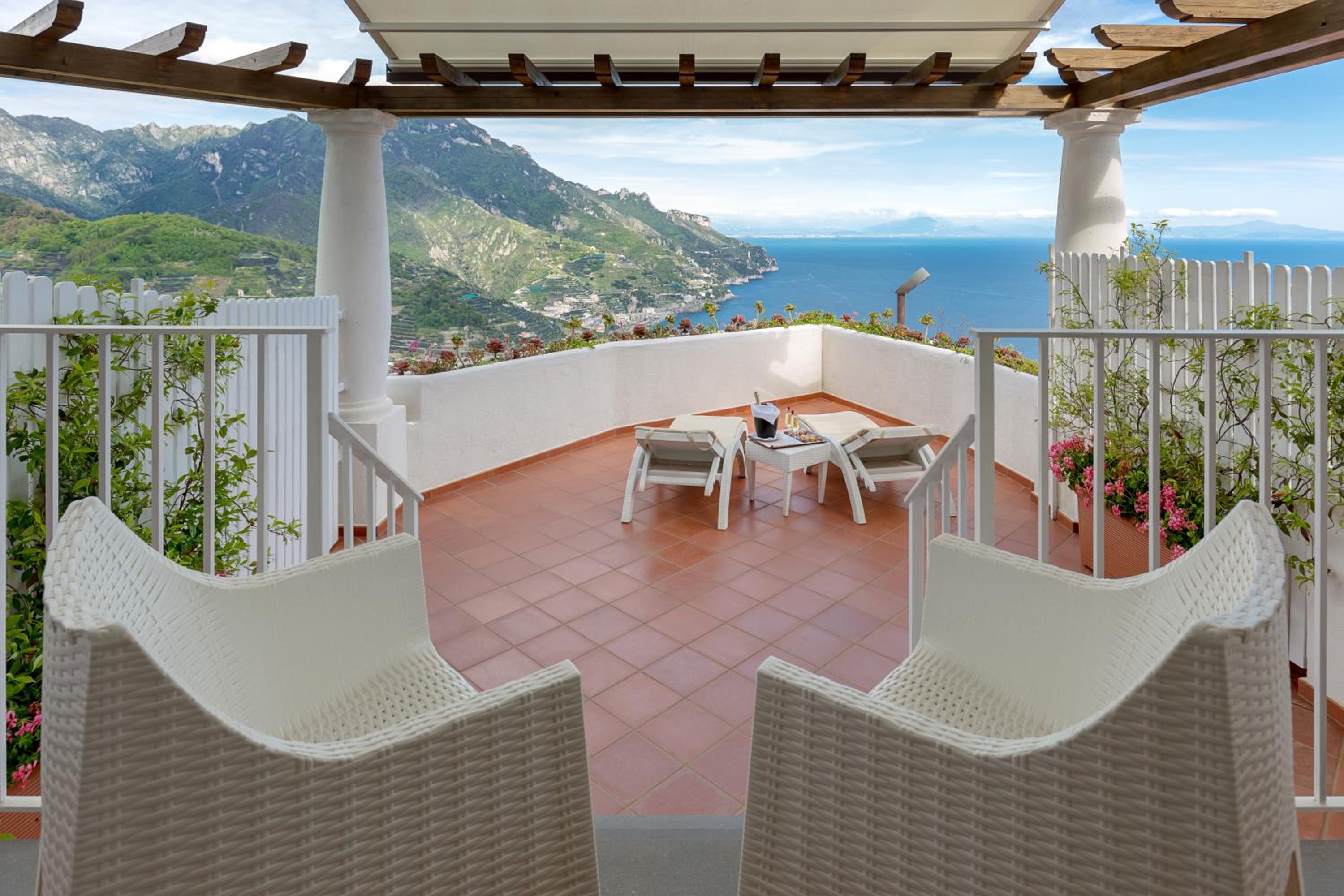 Junior Suite with Sea View photo 3