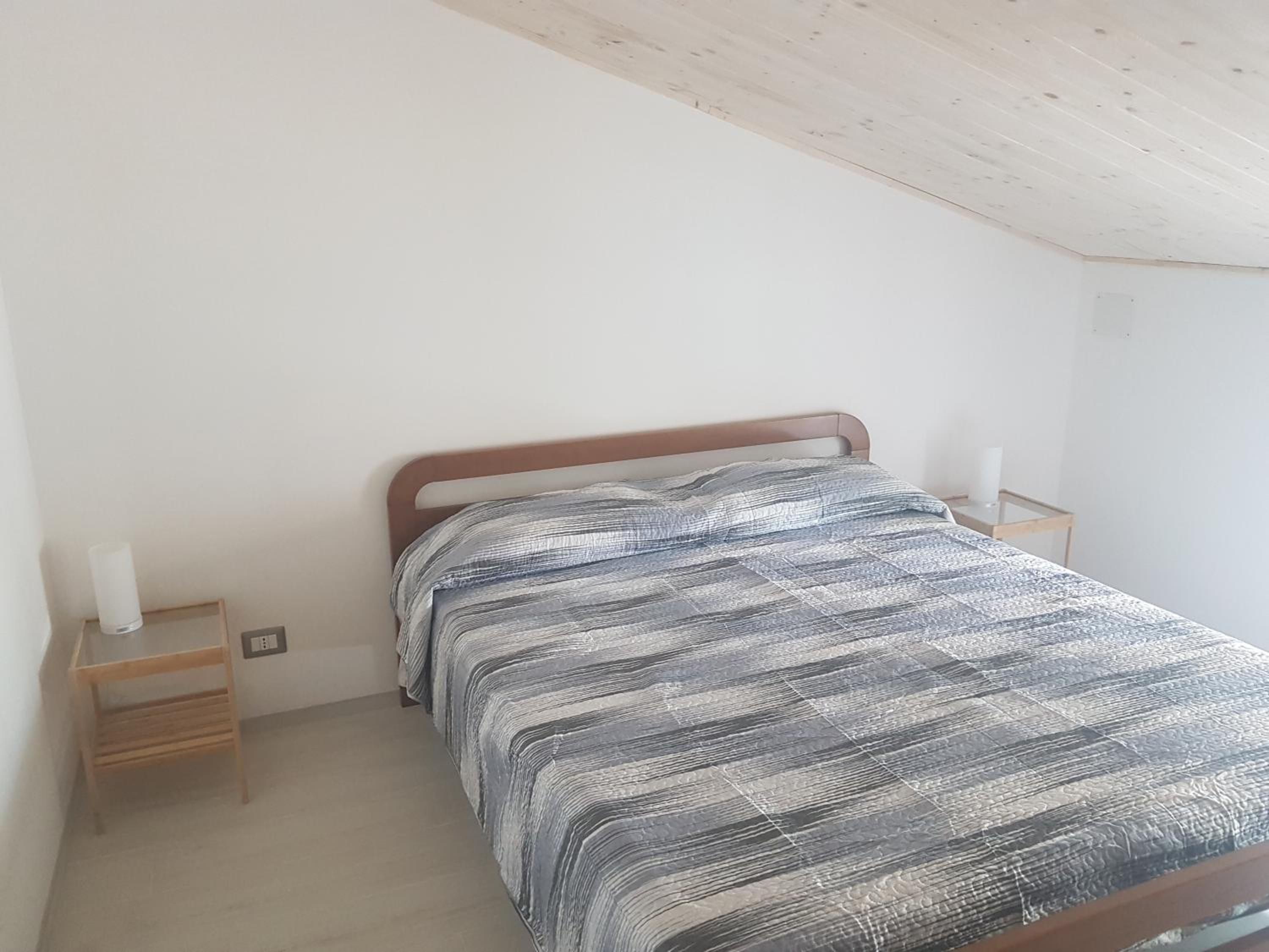 Apartment - Photo 2
