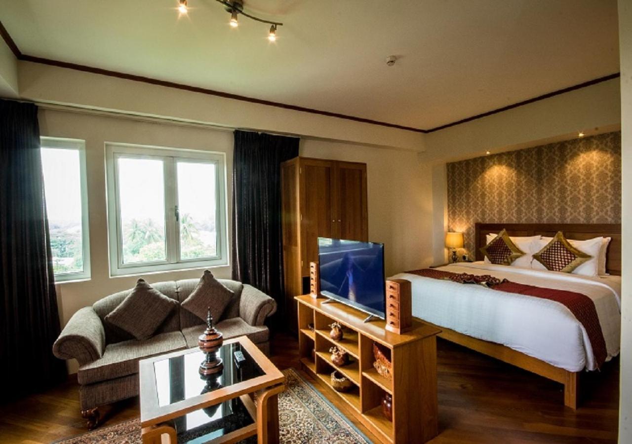 Deluxe Family Suite photo 1