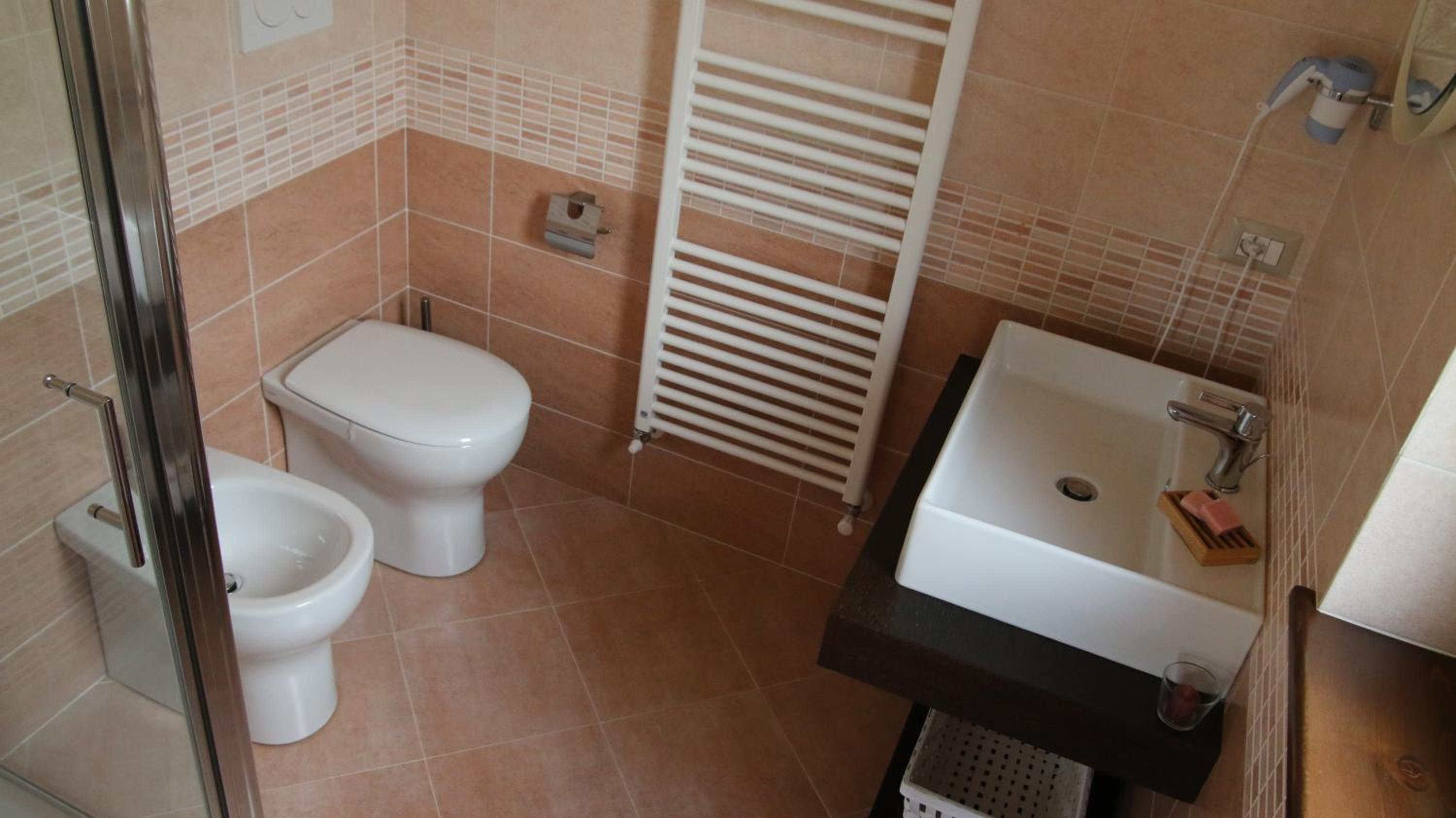 Deluxe Double Room with Extra Bed photo 3