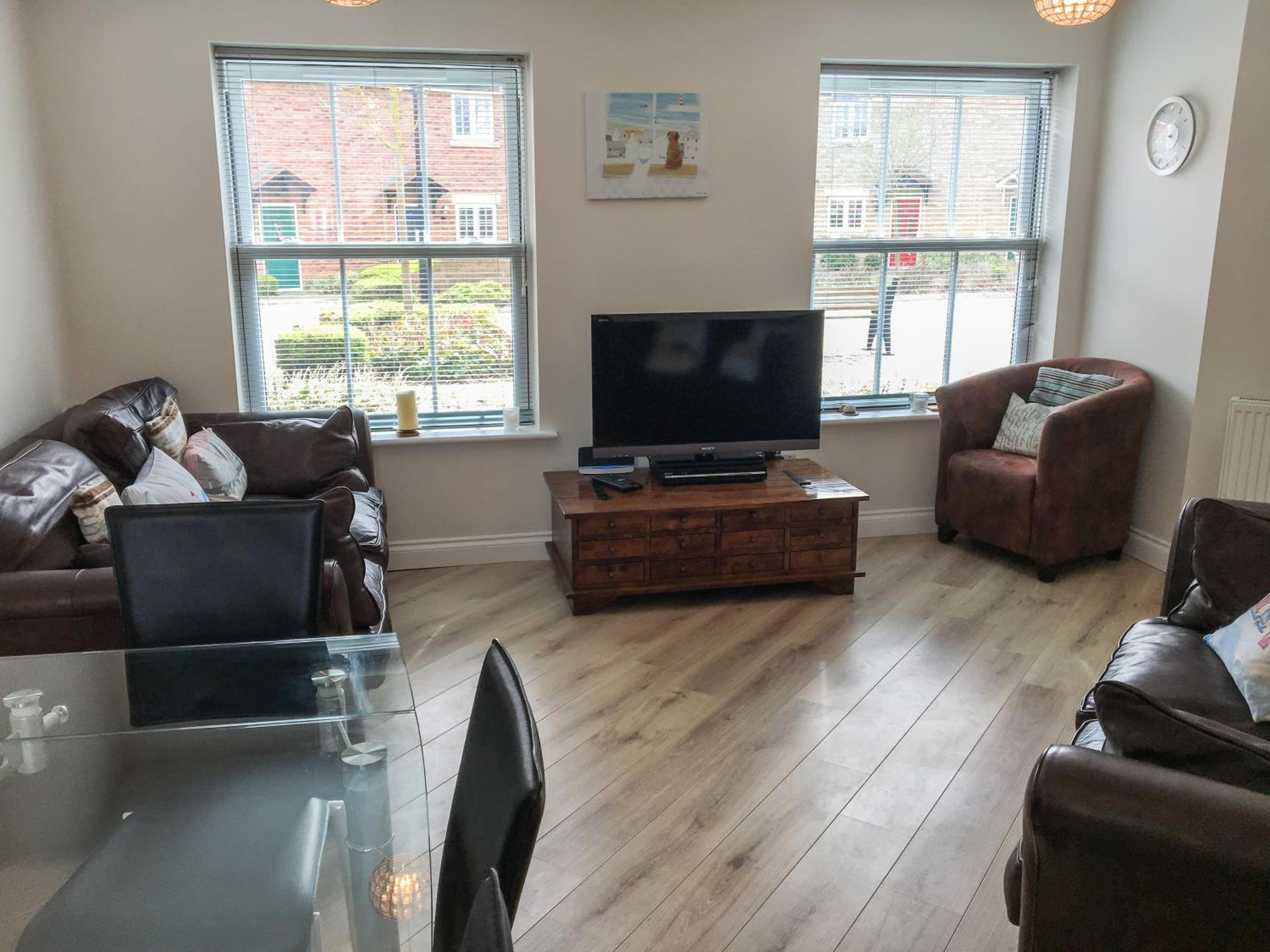 6 Berth Comfort Cottage 3 Bed