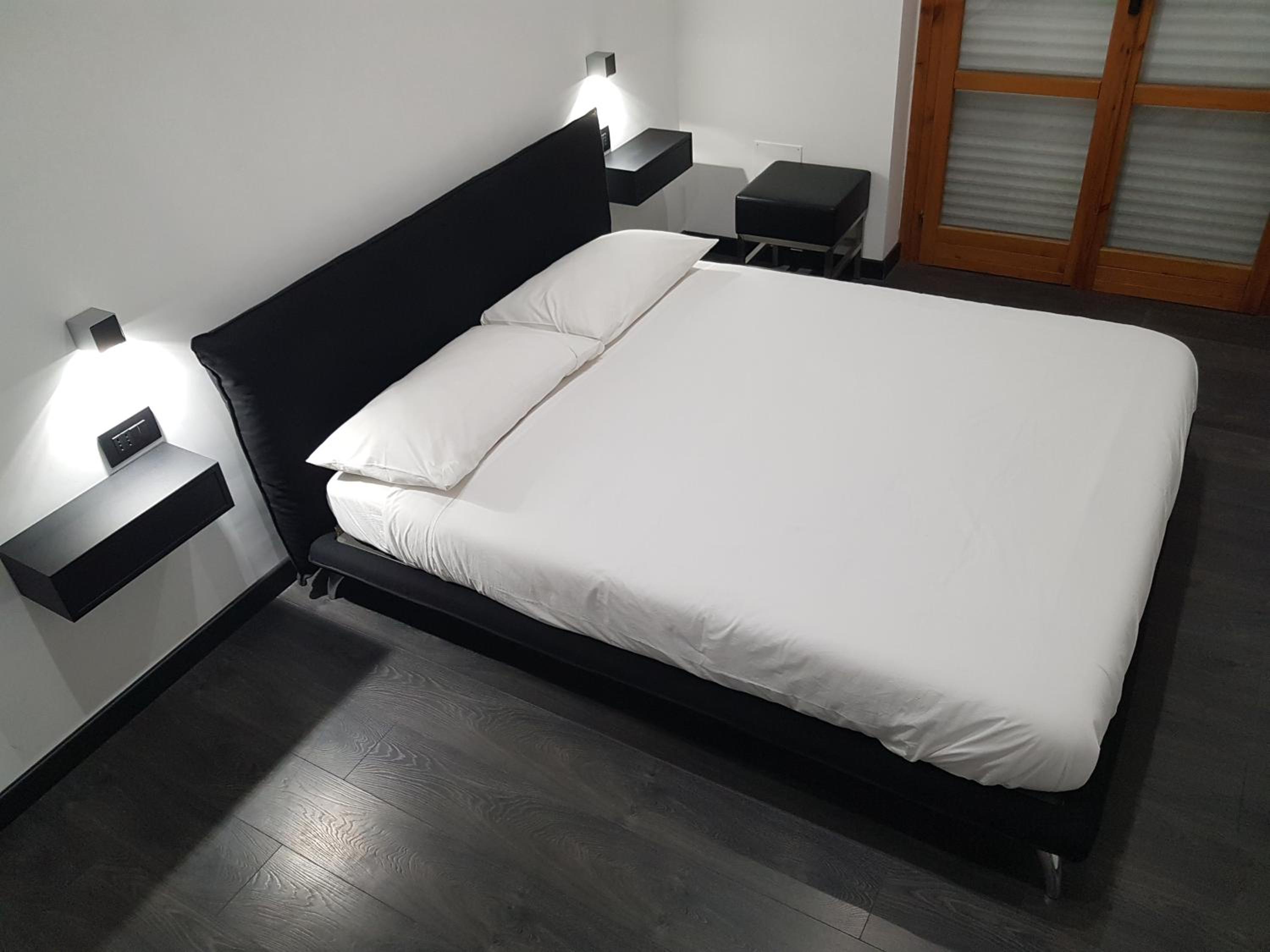Double Room With Private External Bathroom