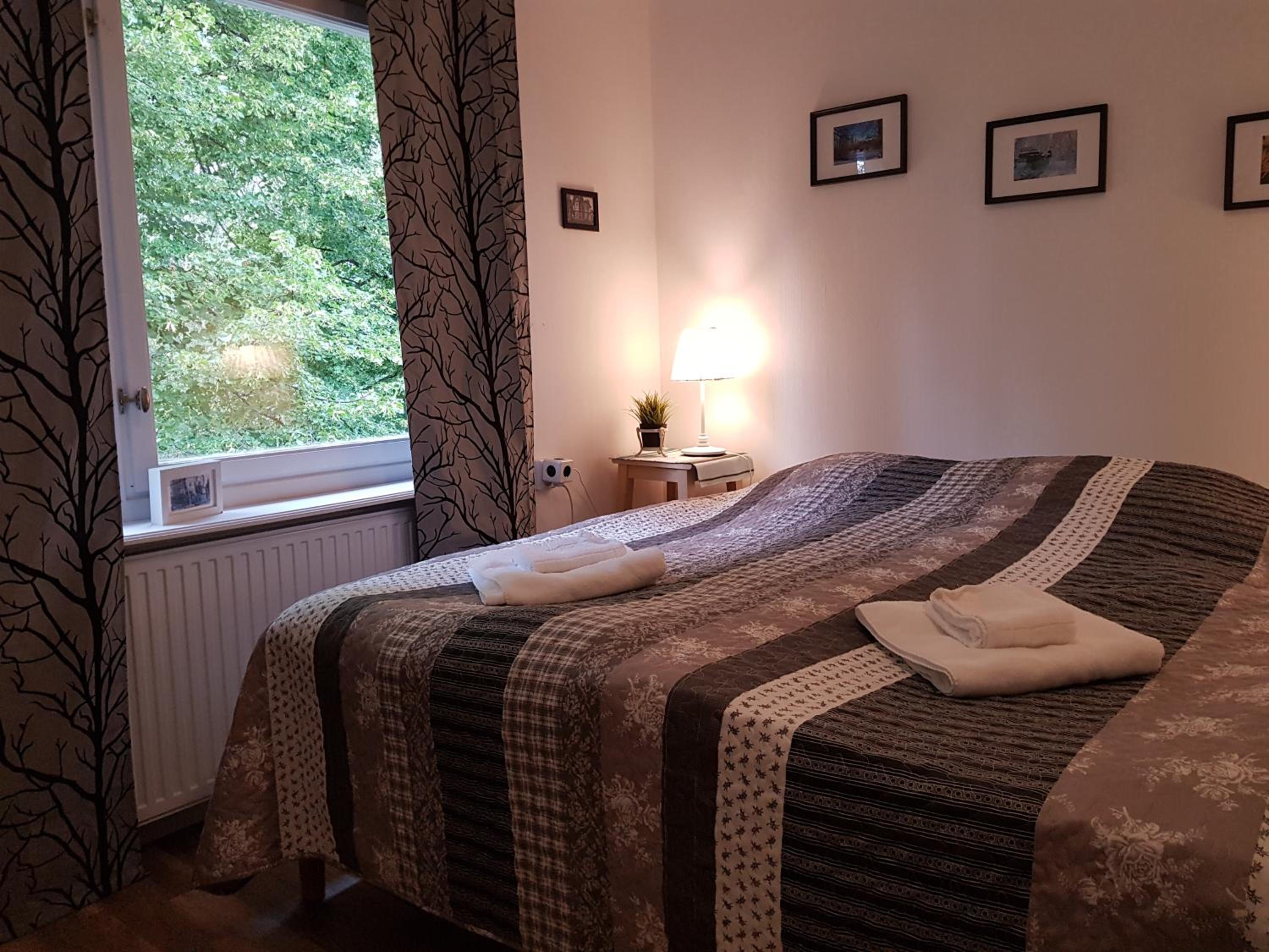 Large Double Room photo 3