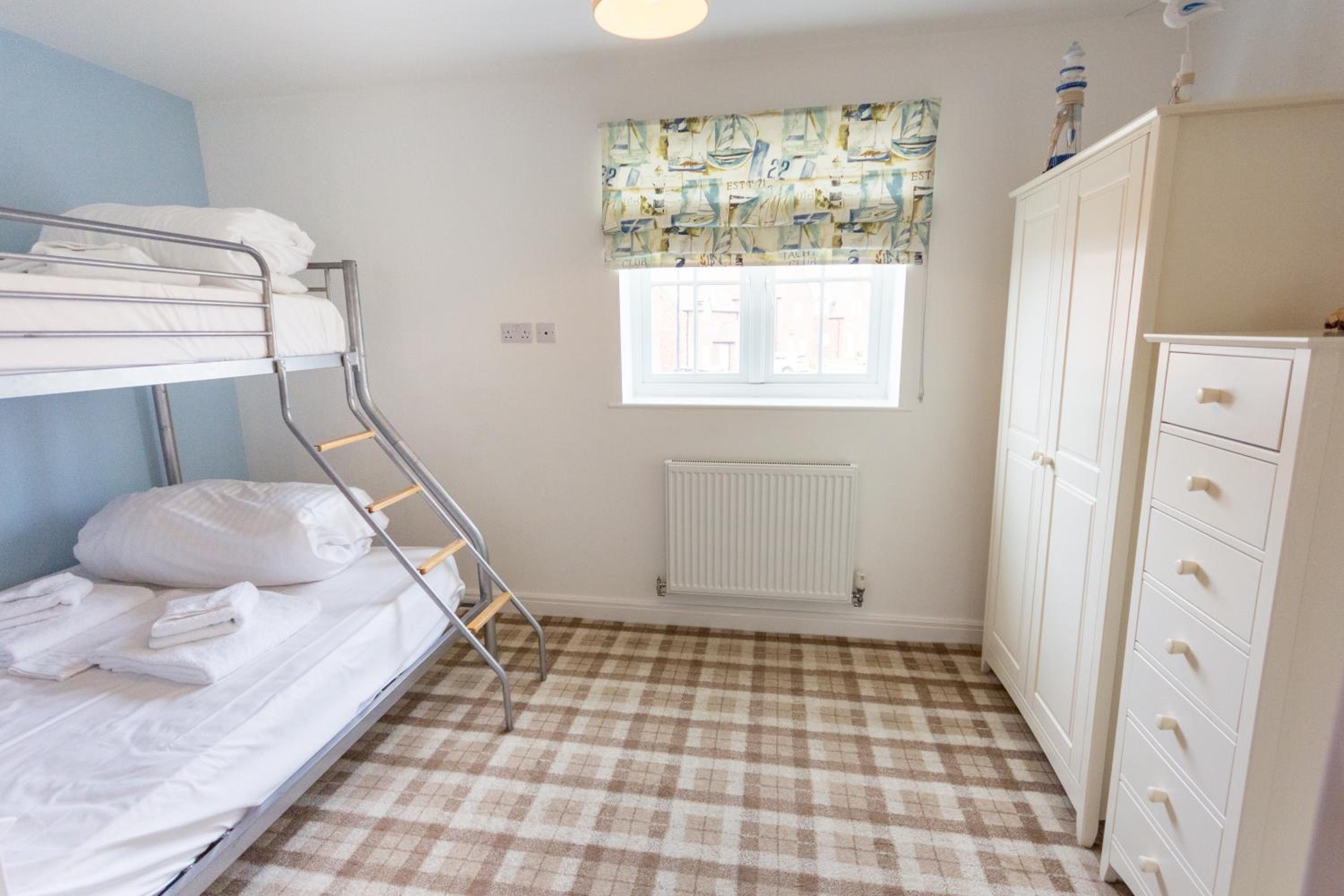4 Berth Superior Cottage Pet Free