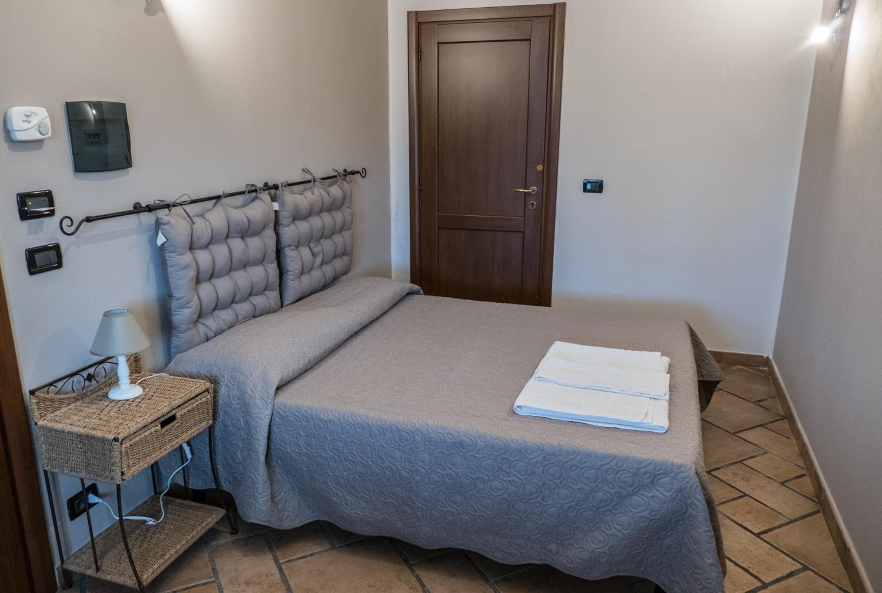 Double Room With Private Bathroom photo 1
