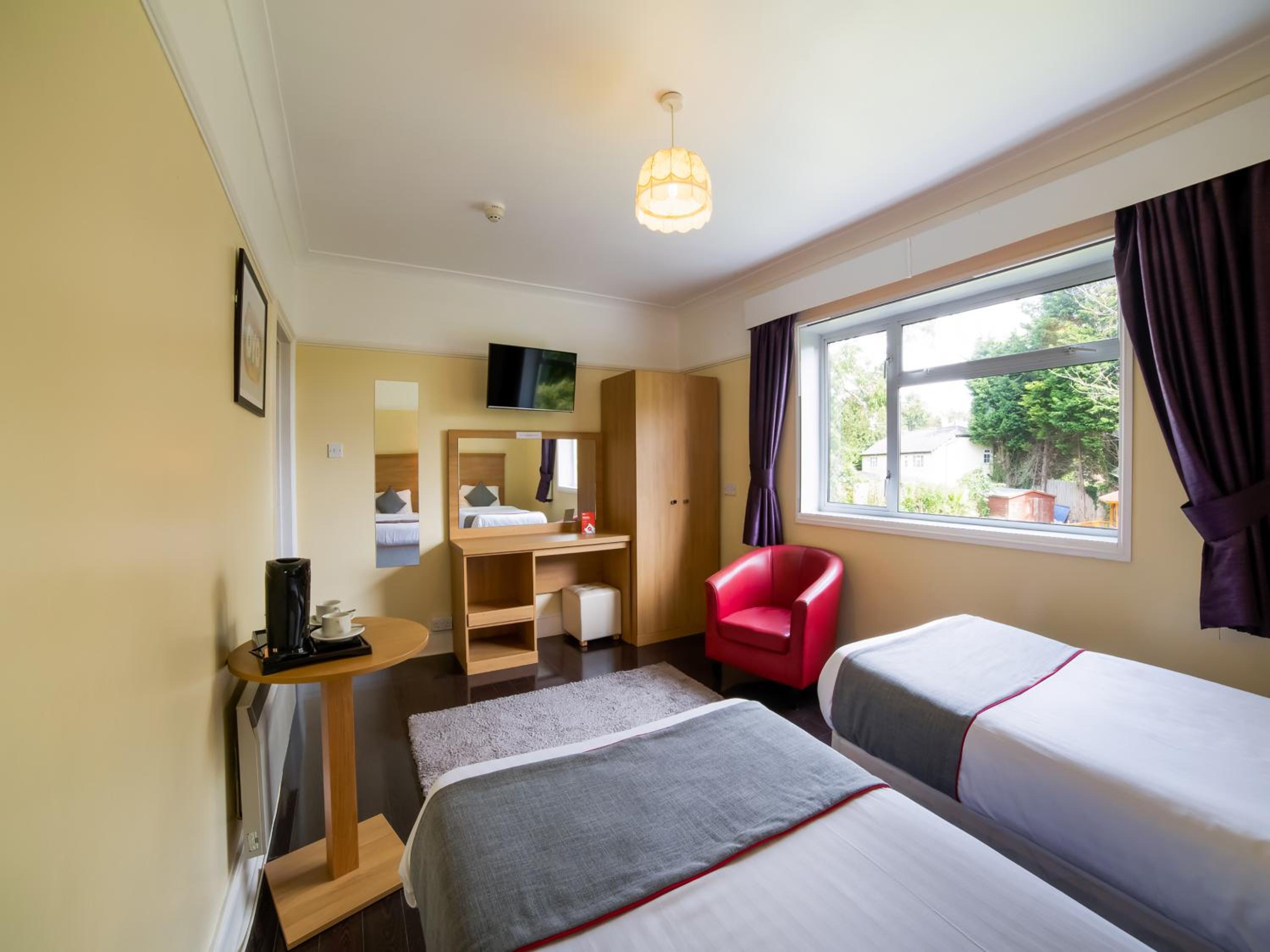 Standard Twin Room photo 3