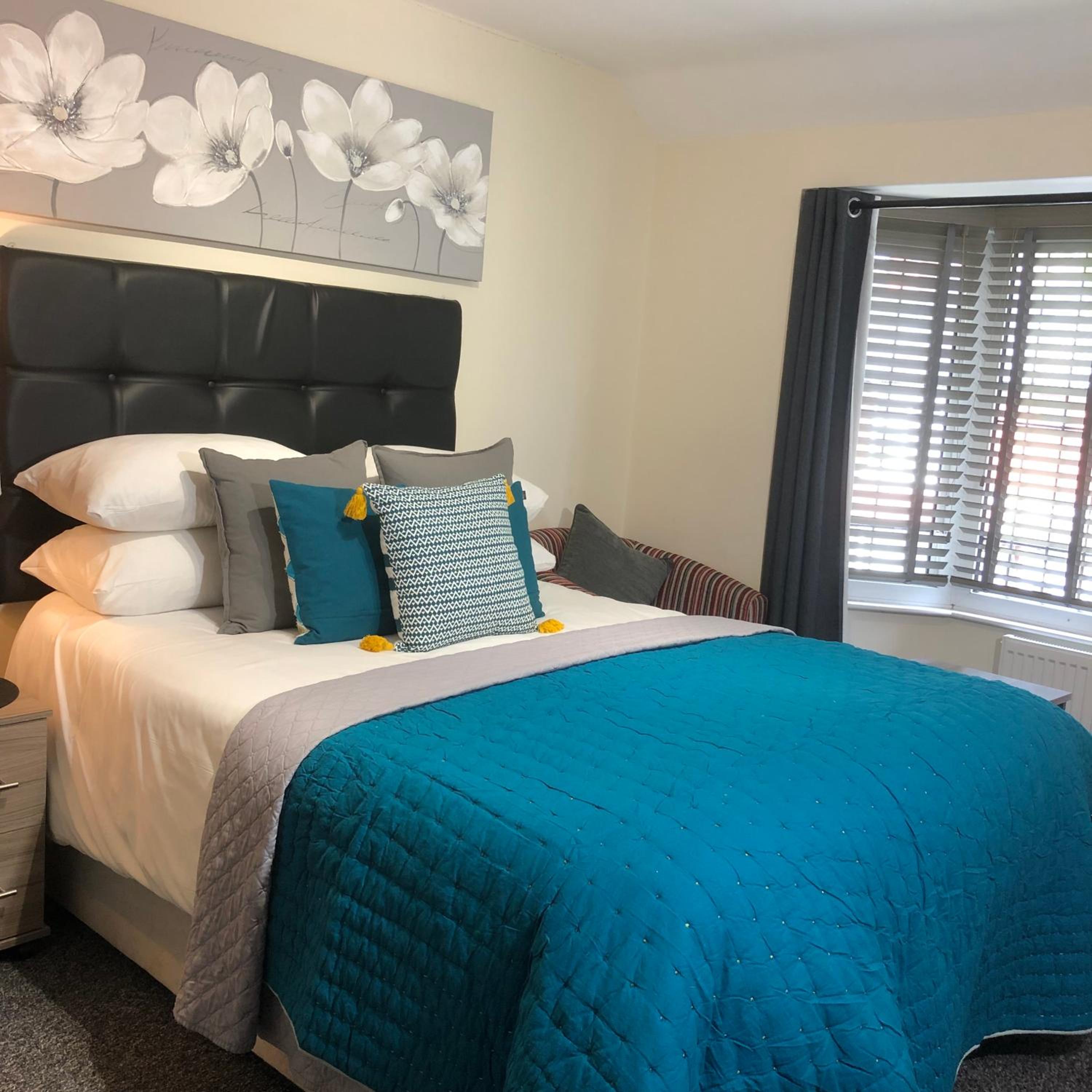Double Room - Photo 2