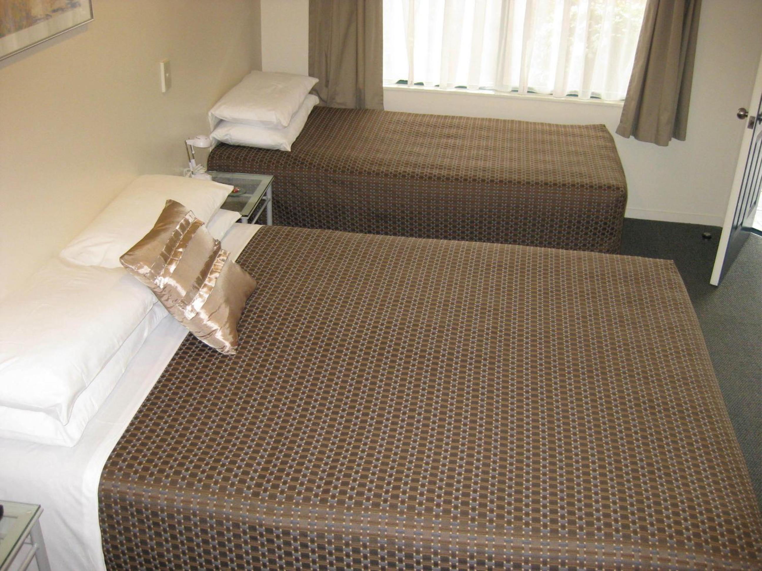 Double or Twin Studio - Photo 5