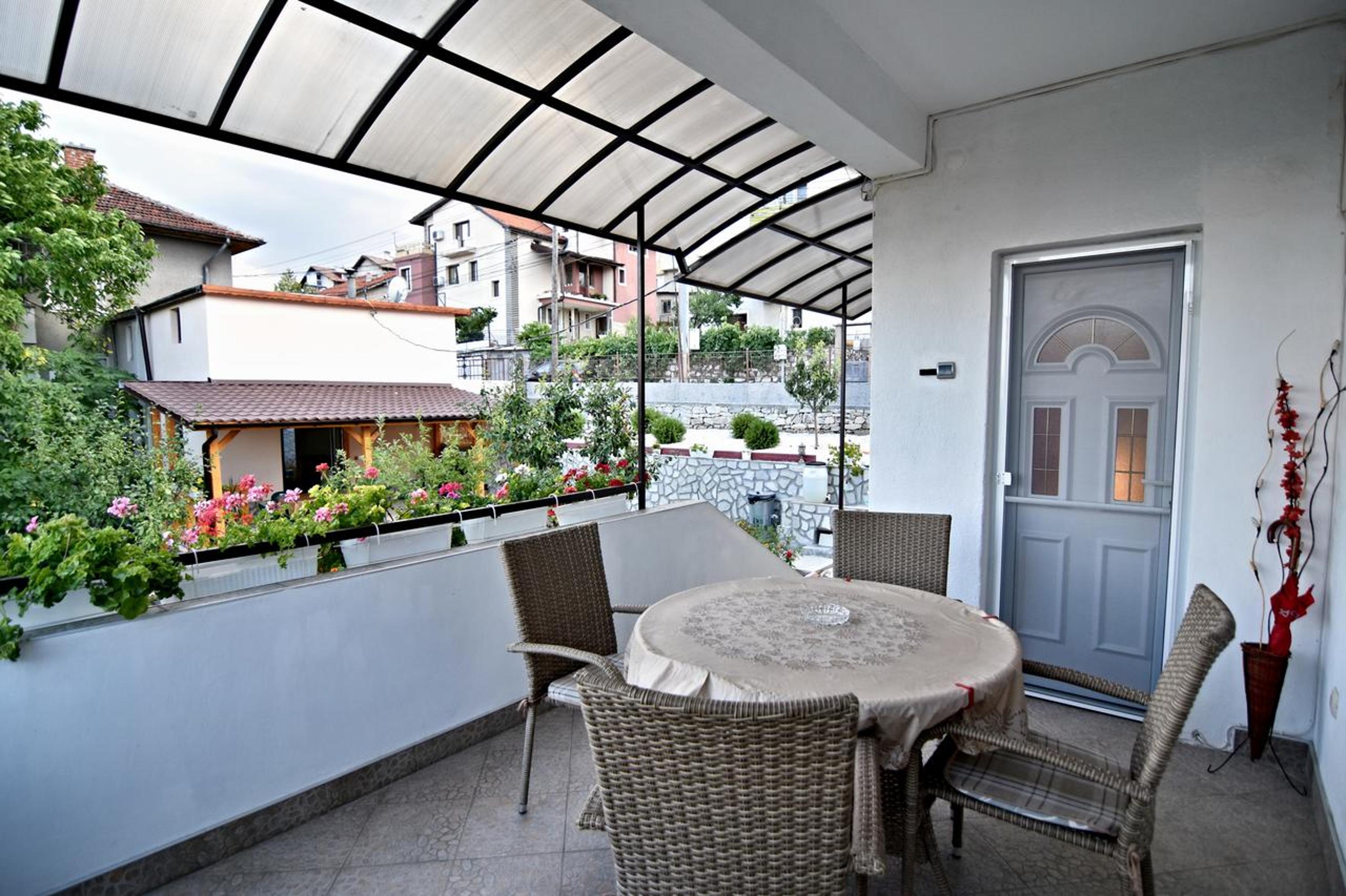 Studio with Balcony photo 1