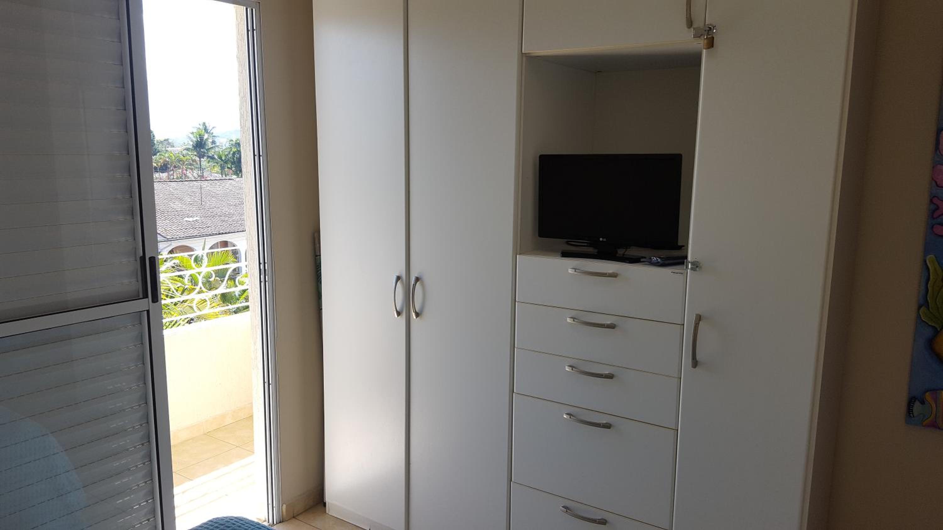 Two-Bedroom Apartment - Photo 15