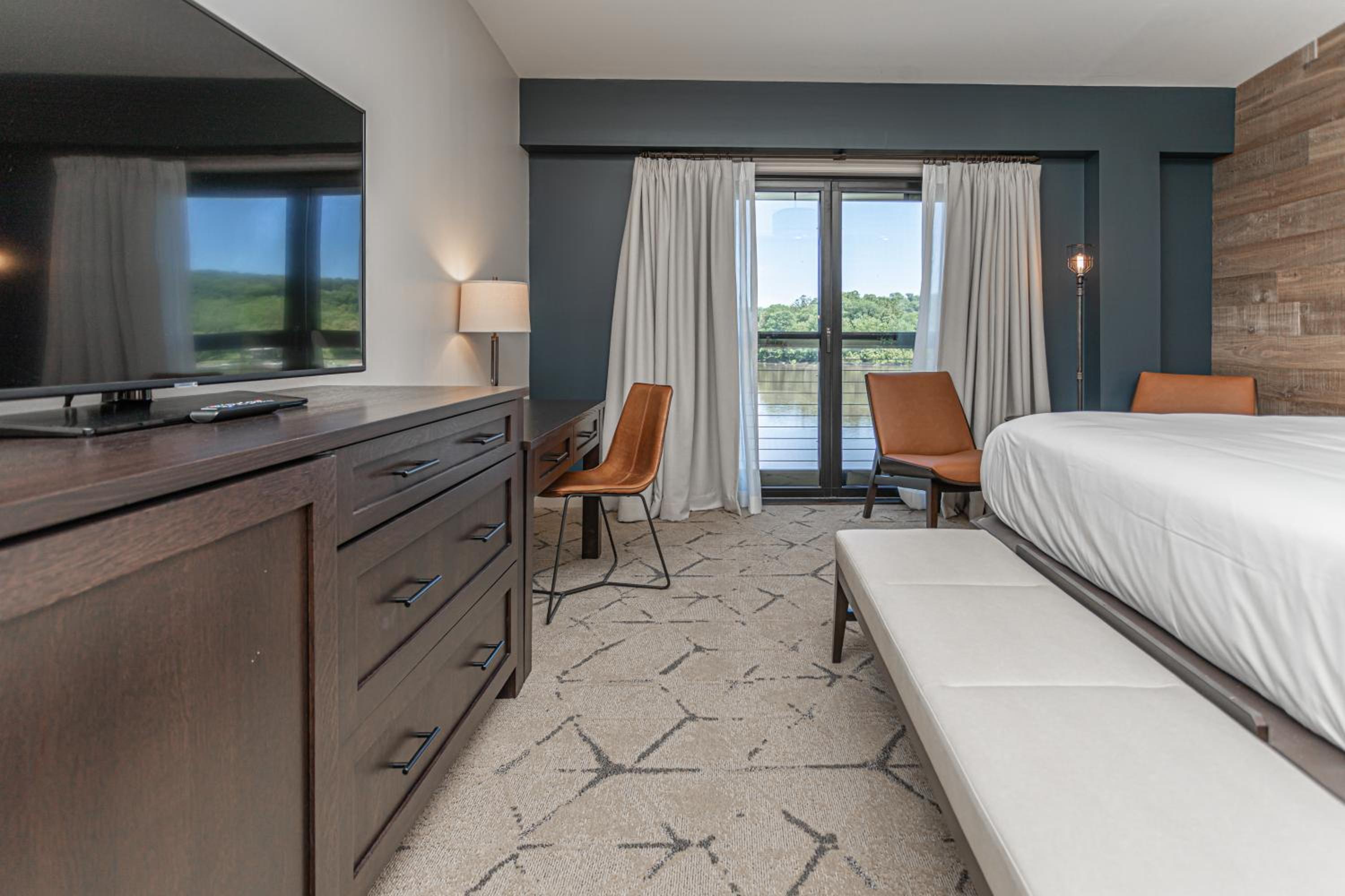 King Room with River View photo 3