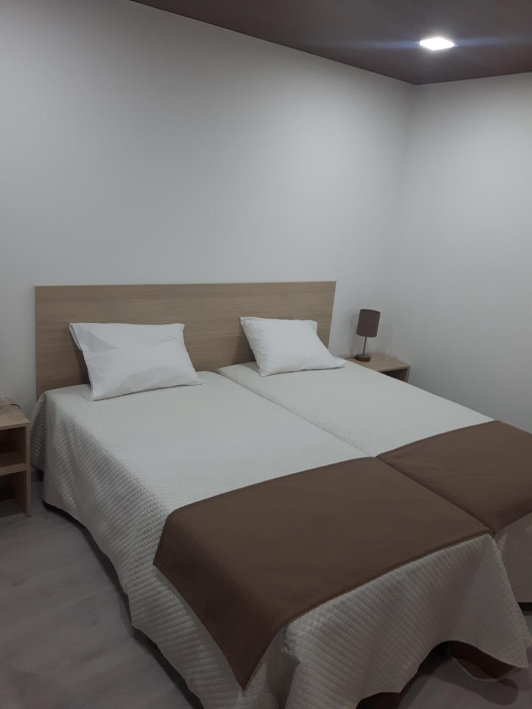 Quadruple Room with Private Bathroom photo 3