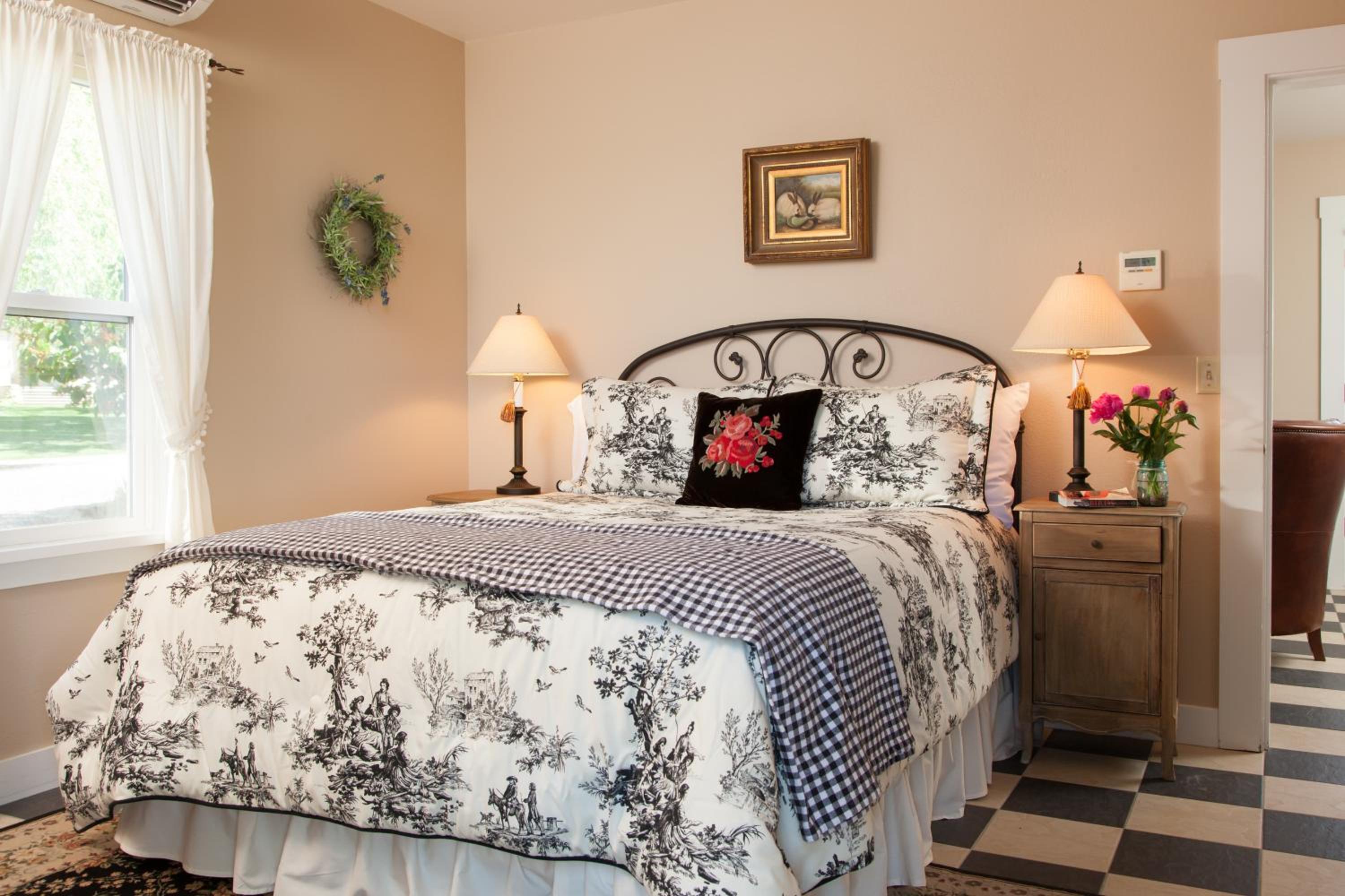 One-Bedroom Cottage