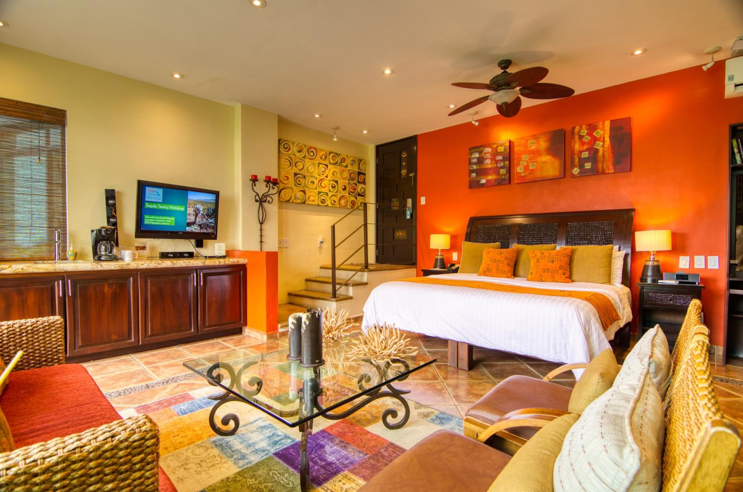 Deluxe Double Room with Ocean View - Photo 1
