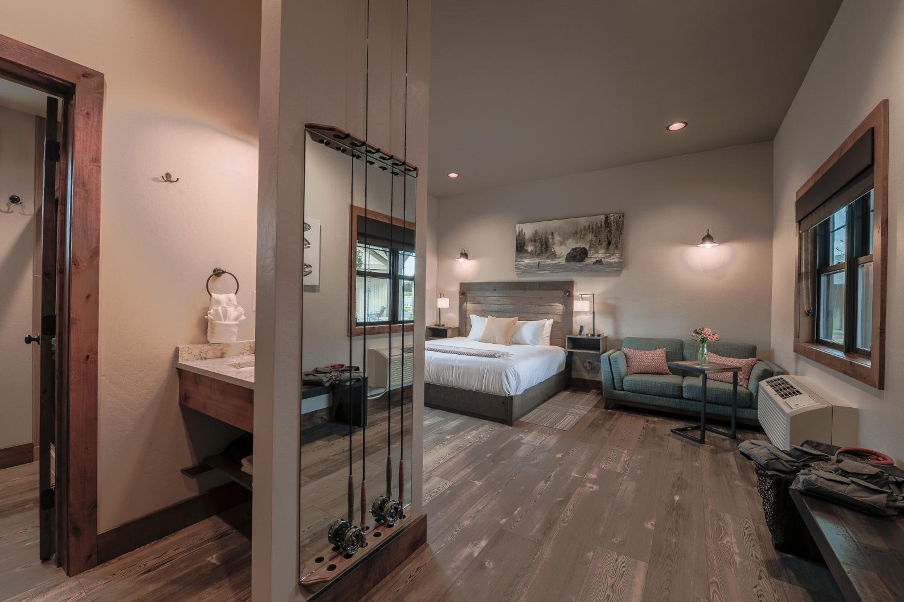 Private King Cabin