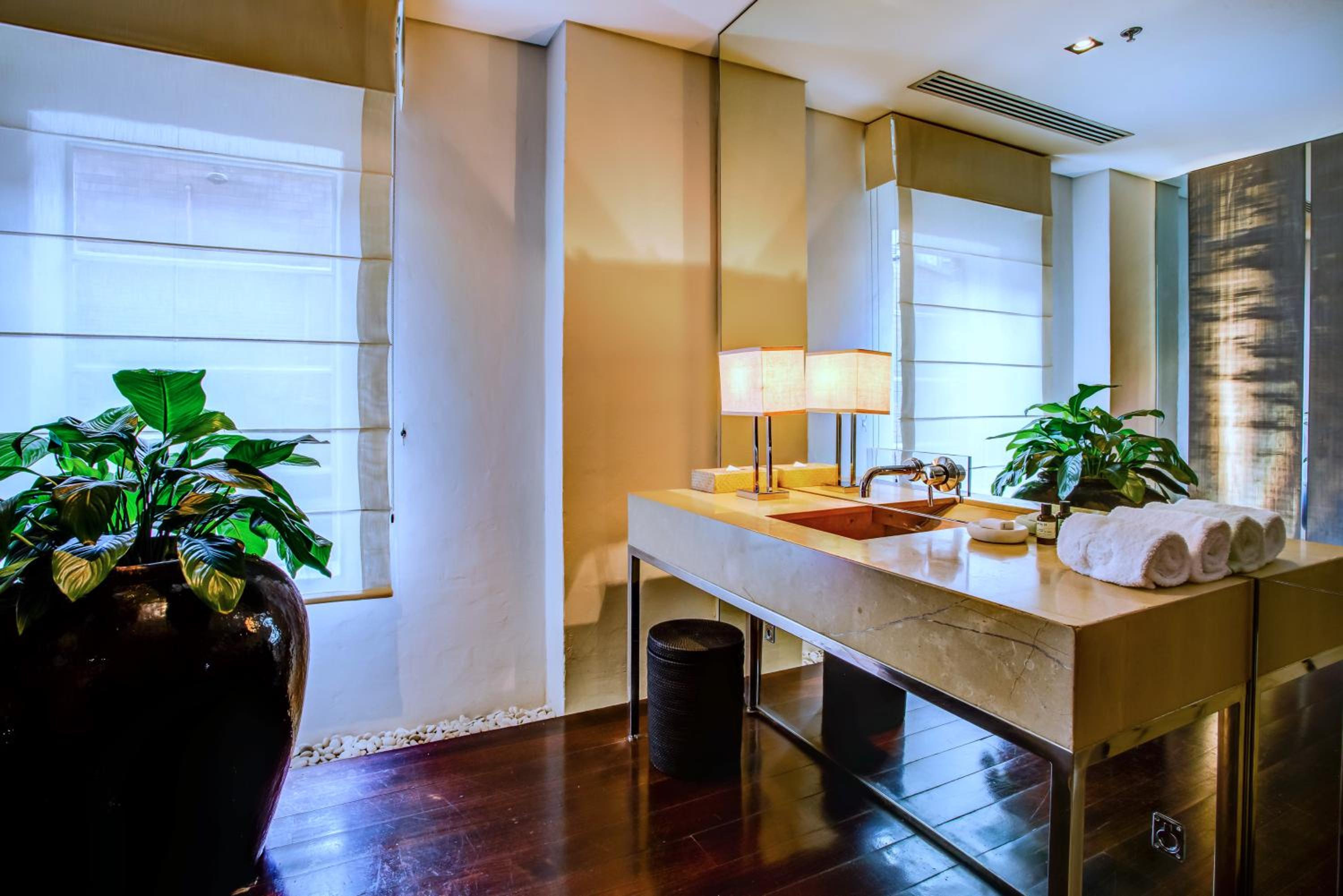 Loft Suite thumbnail 6
