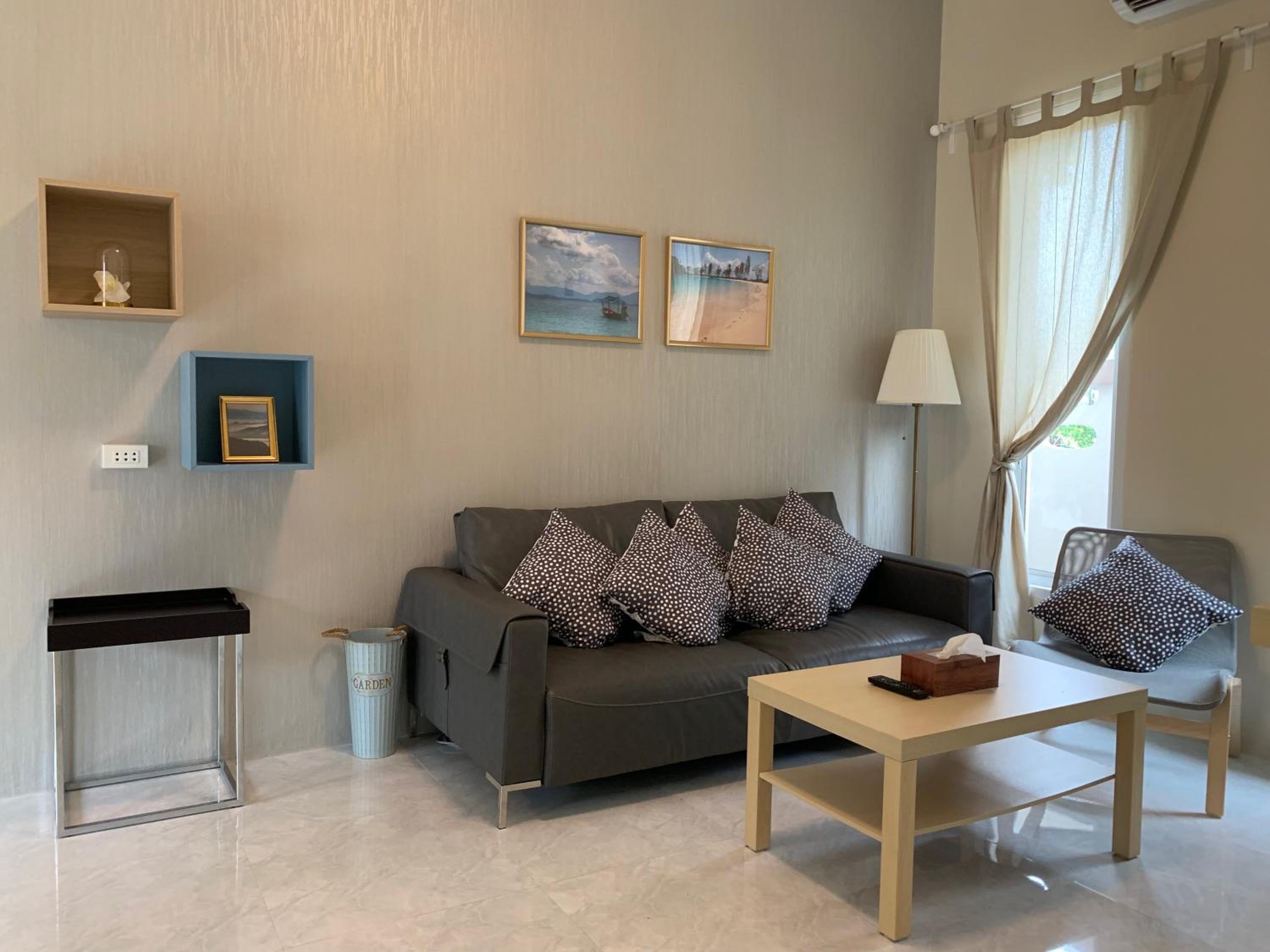 Two-Bedroom Villa - Photo 4