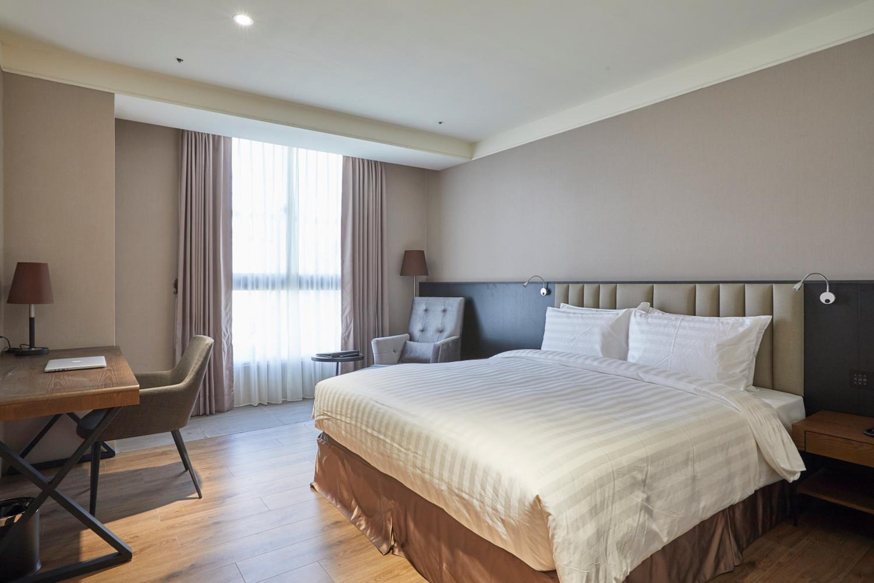 Double Room - Photo 1