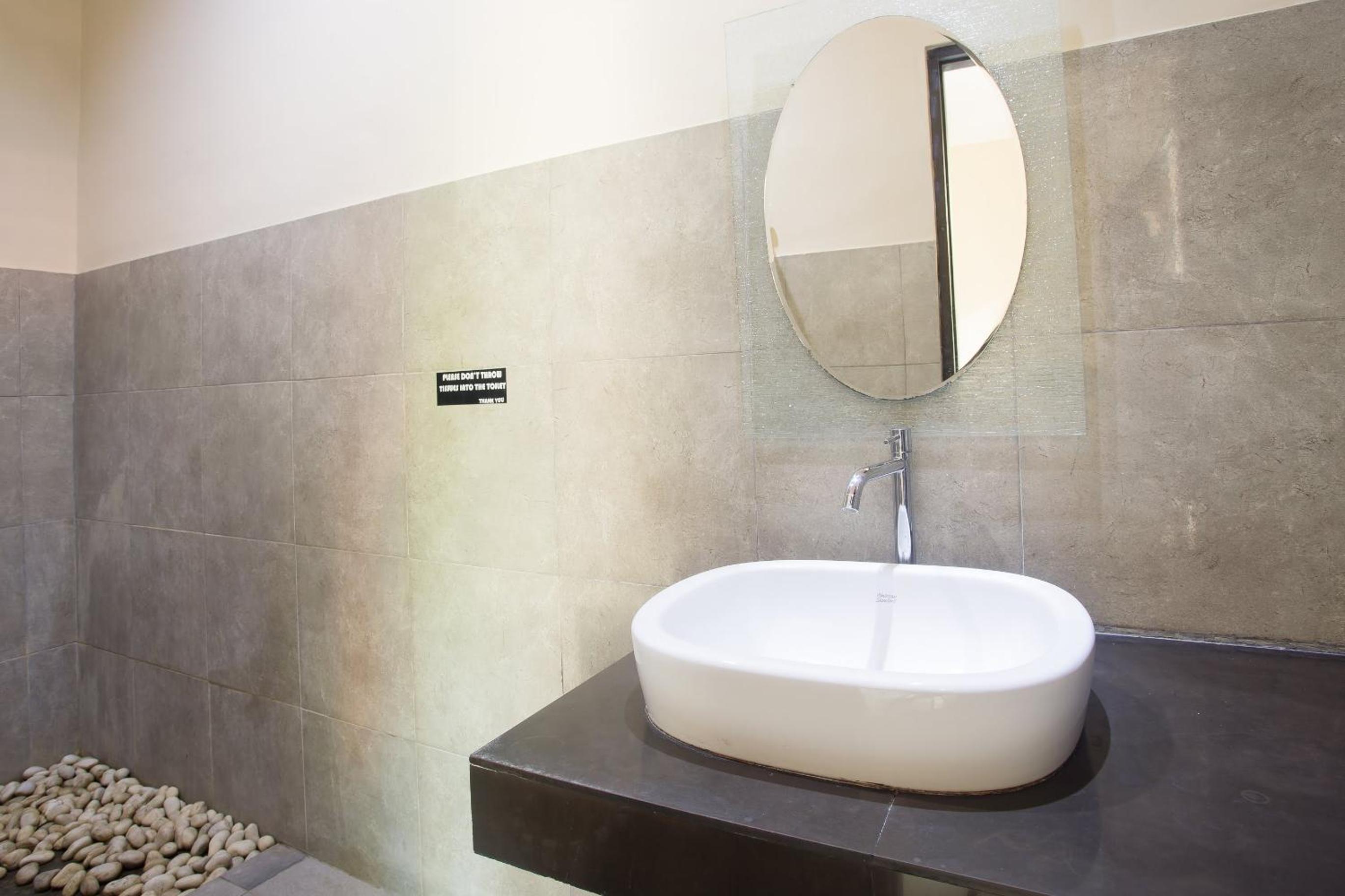 Standard Double Room - Photo 2