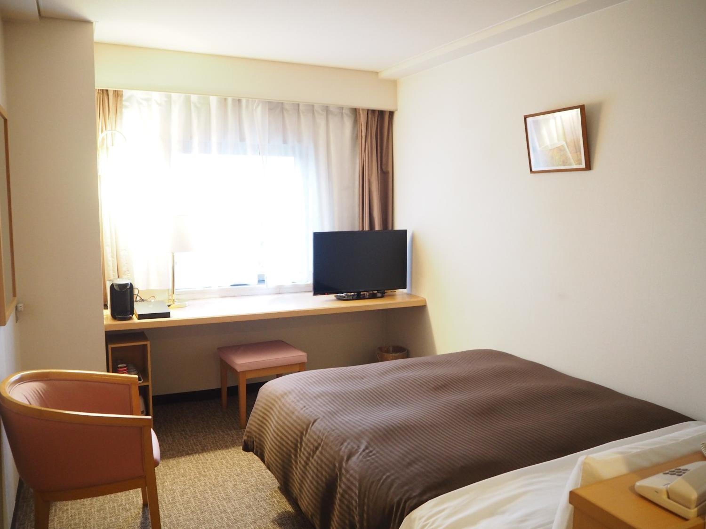 Double Room - Smoking photo 1