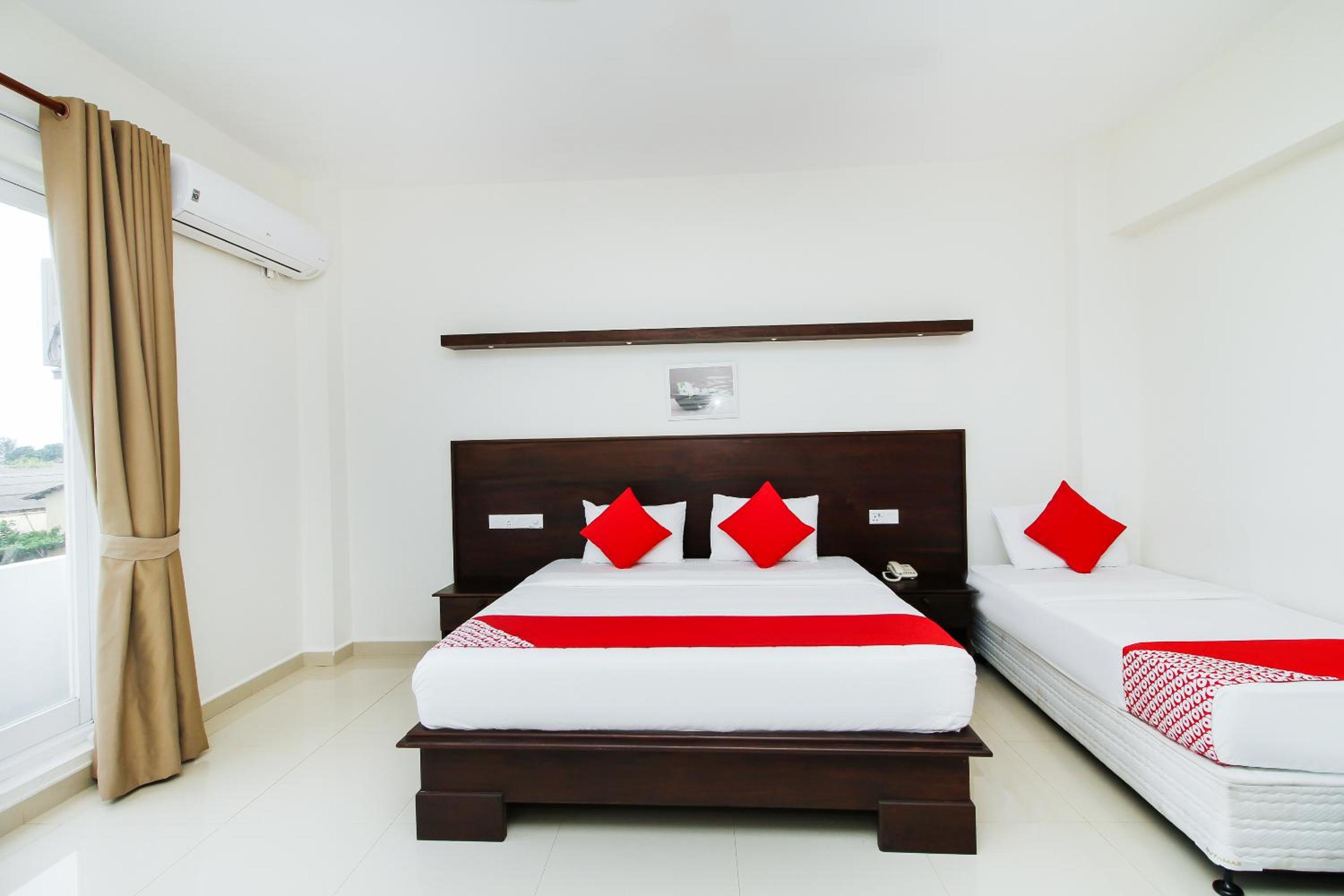 Deluxe Triple Room photo 3