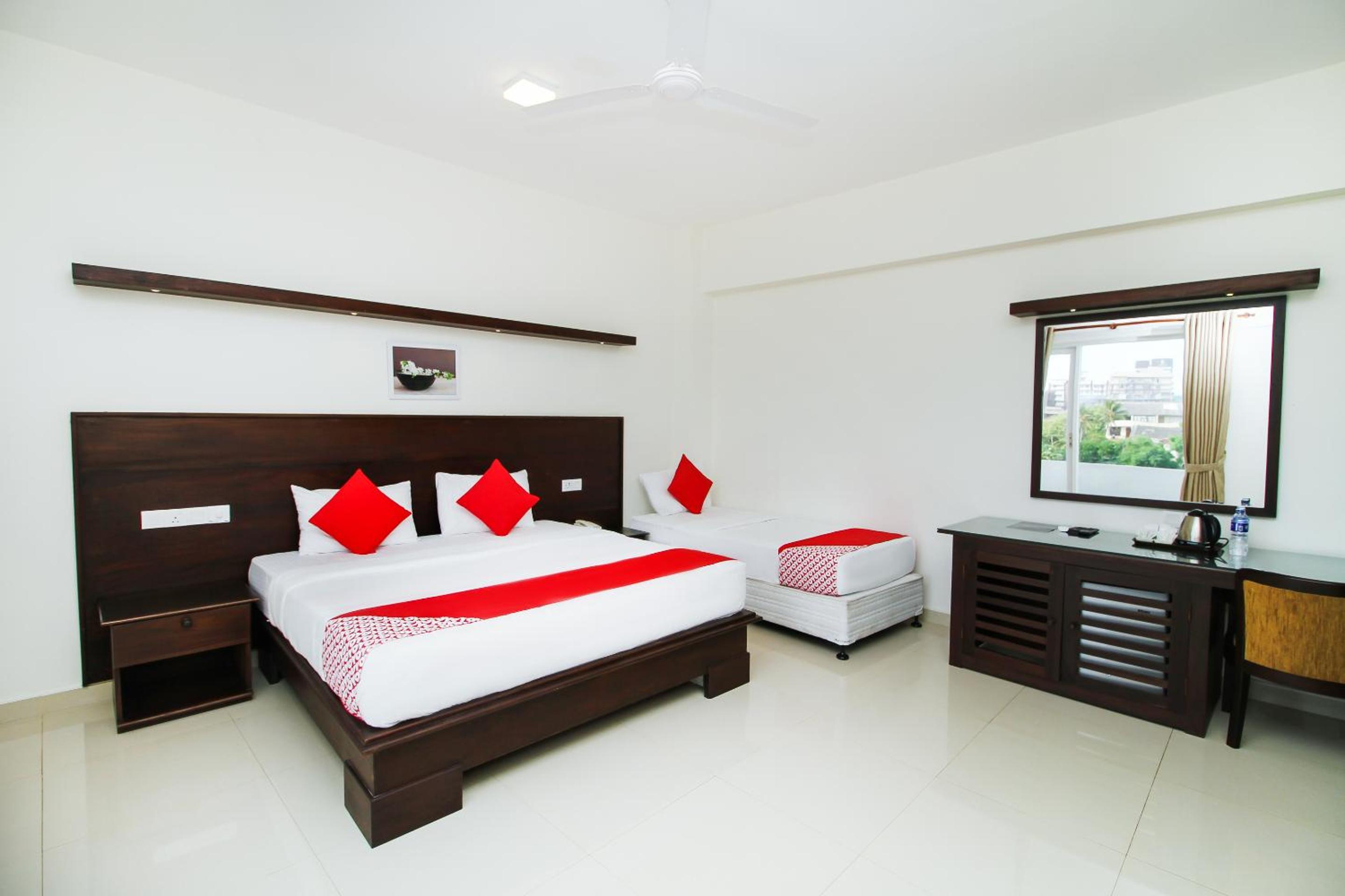 Deluxe Triple Room photo 2
