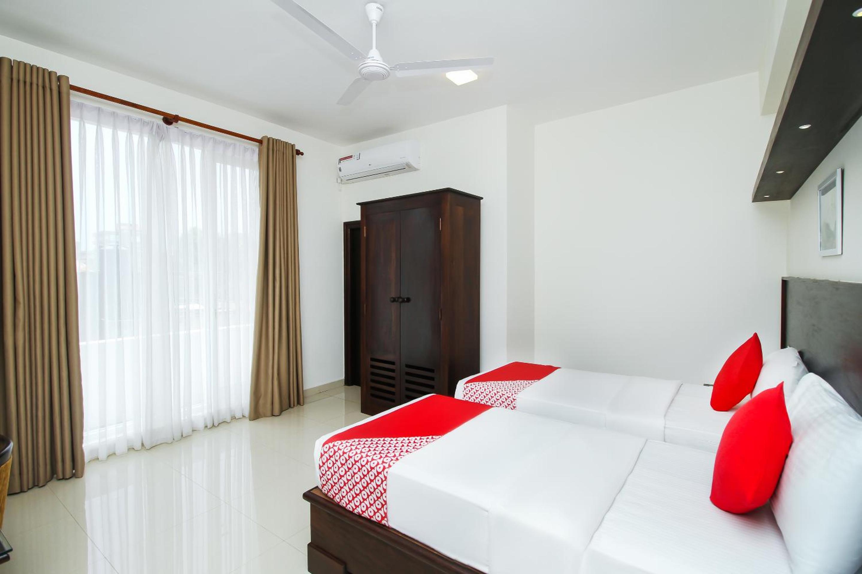 Deluxe Double Room photo 2