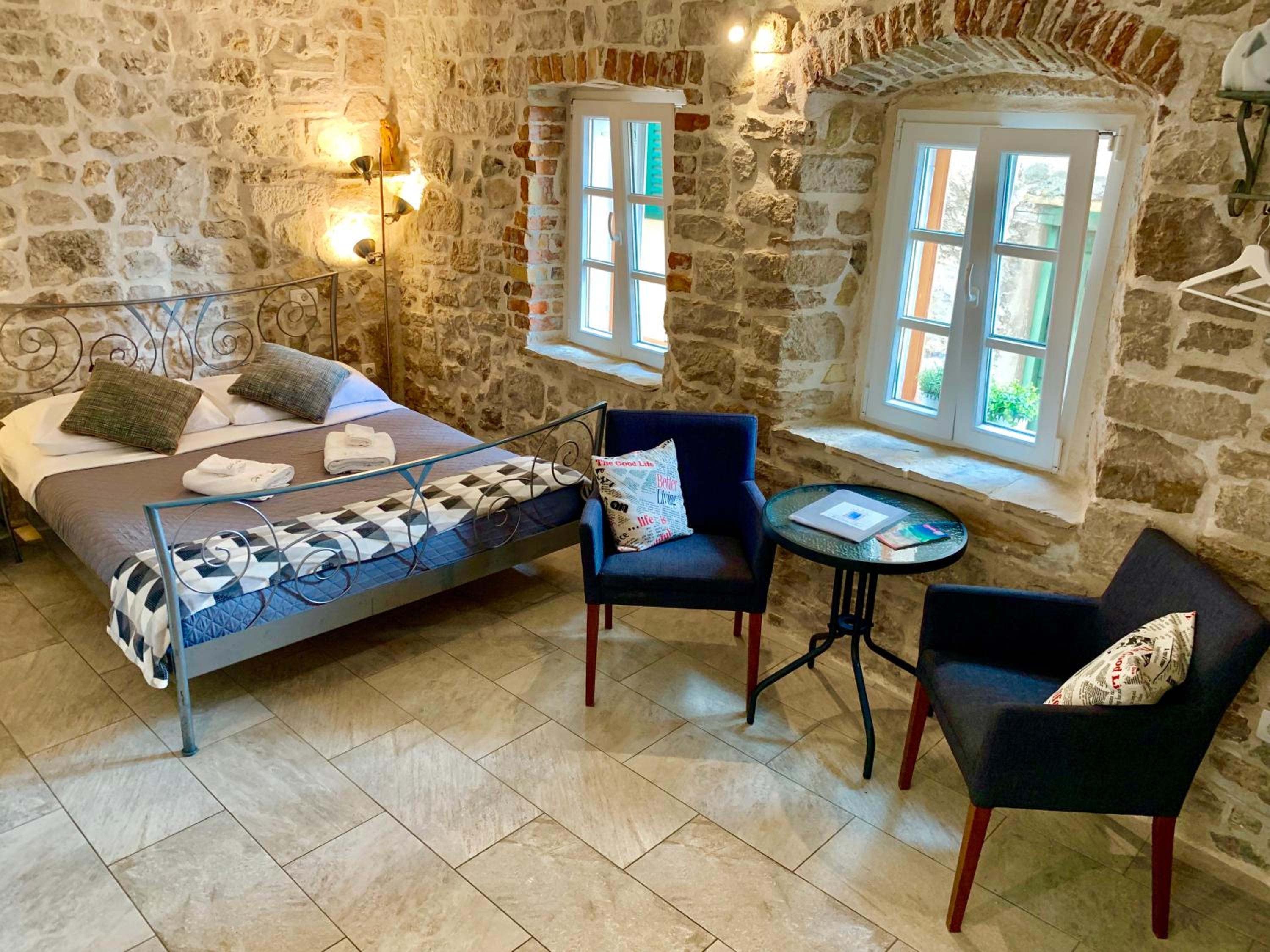 Double Room with Sea View - Photo 48