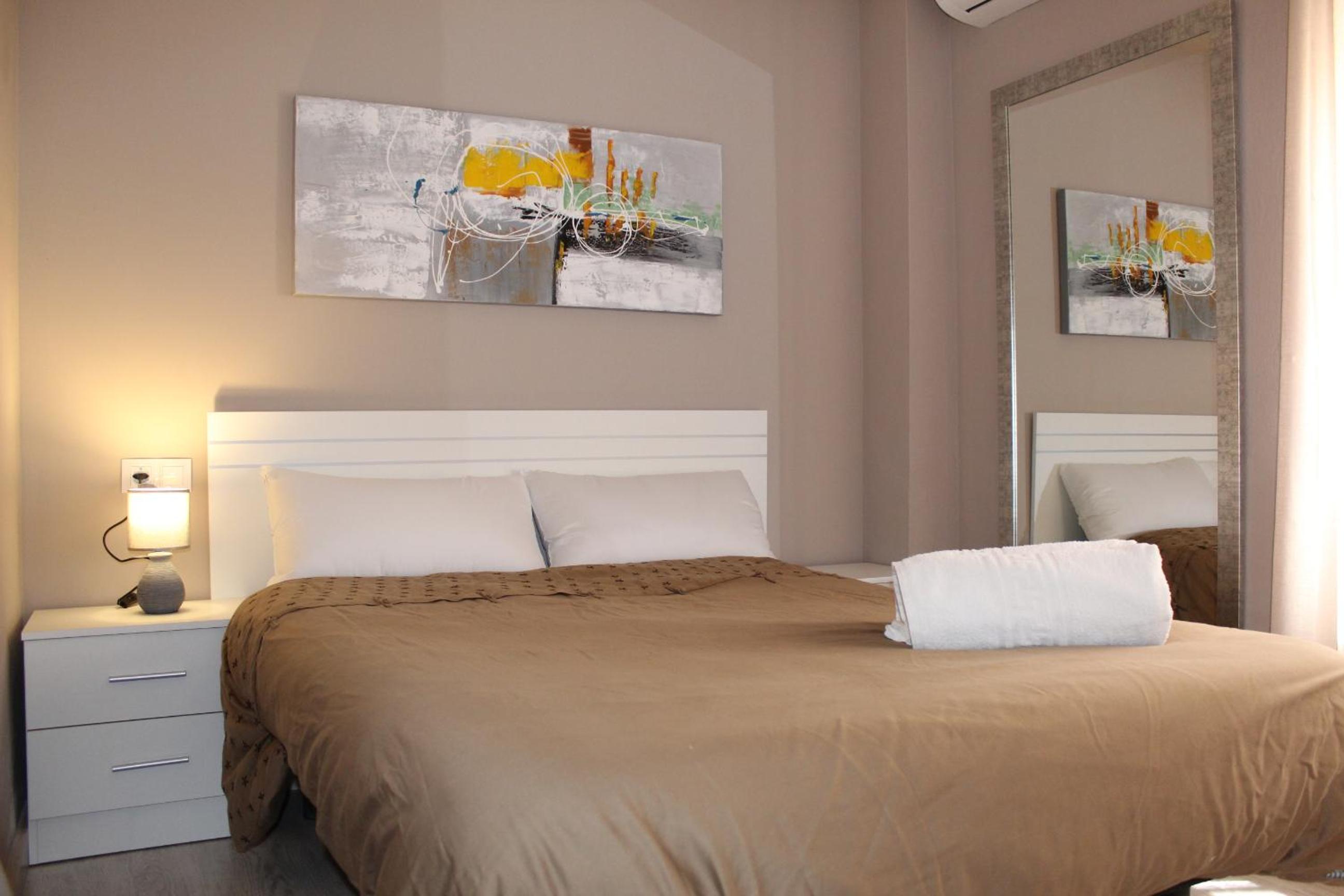 Two-Bedroom Apartment - Photo 12