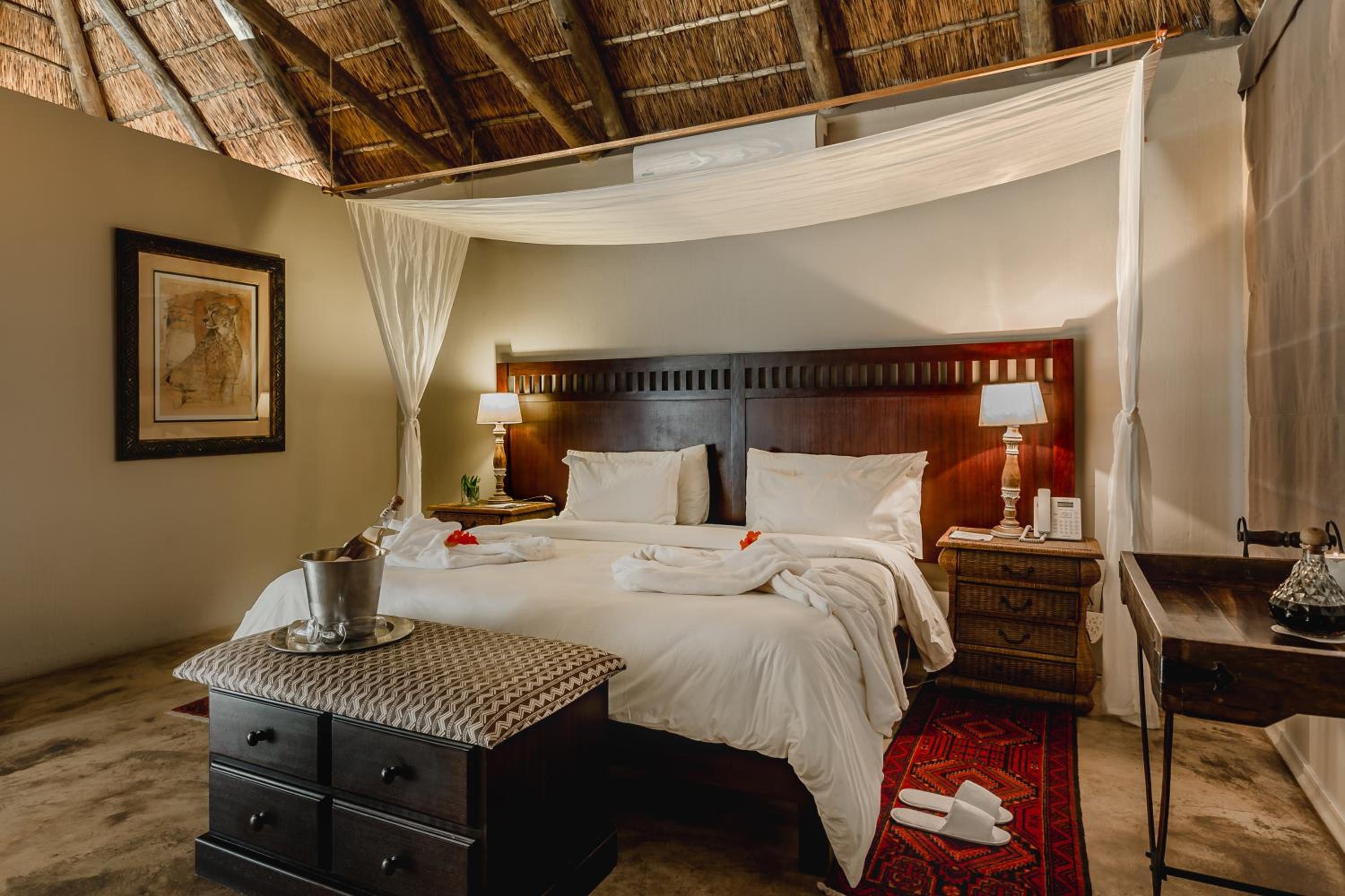 Luxury King or Twin Suite - Photo 1