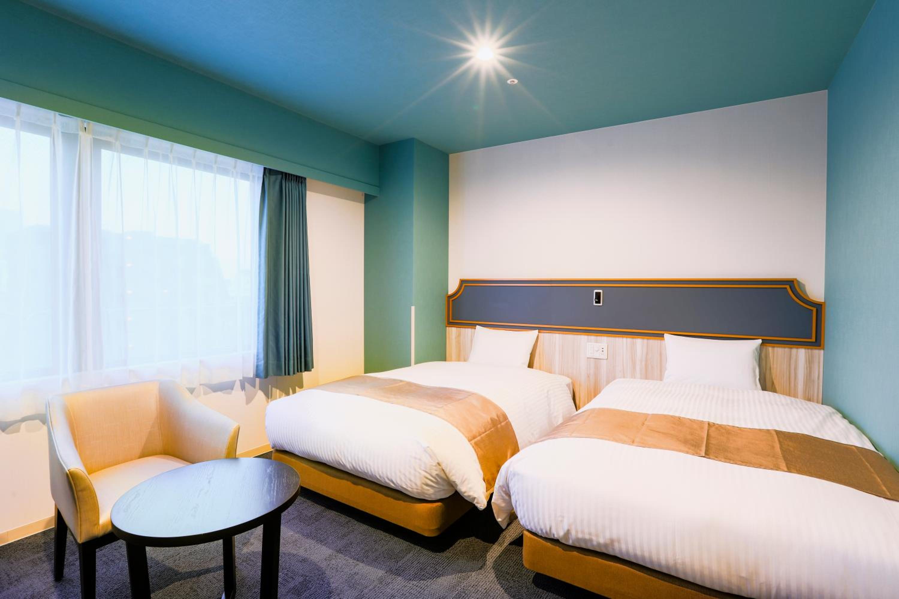 Deluxe Twin Room - Photo 1