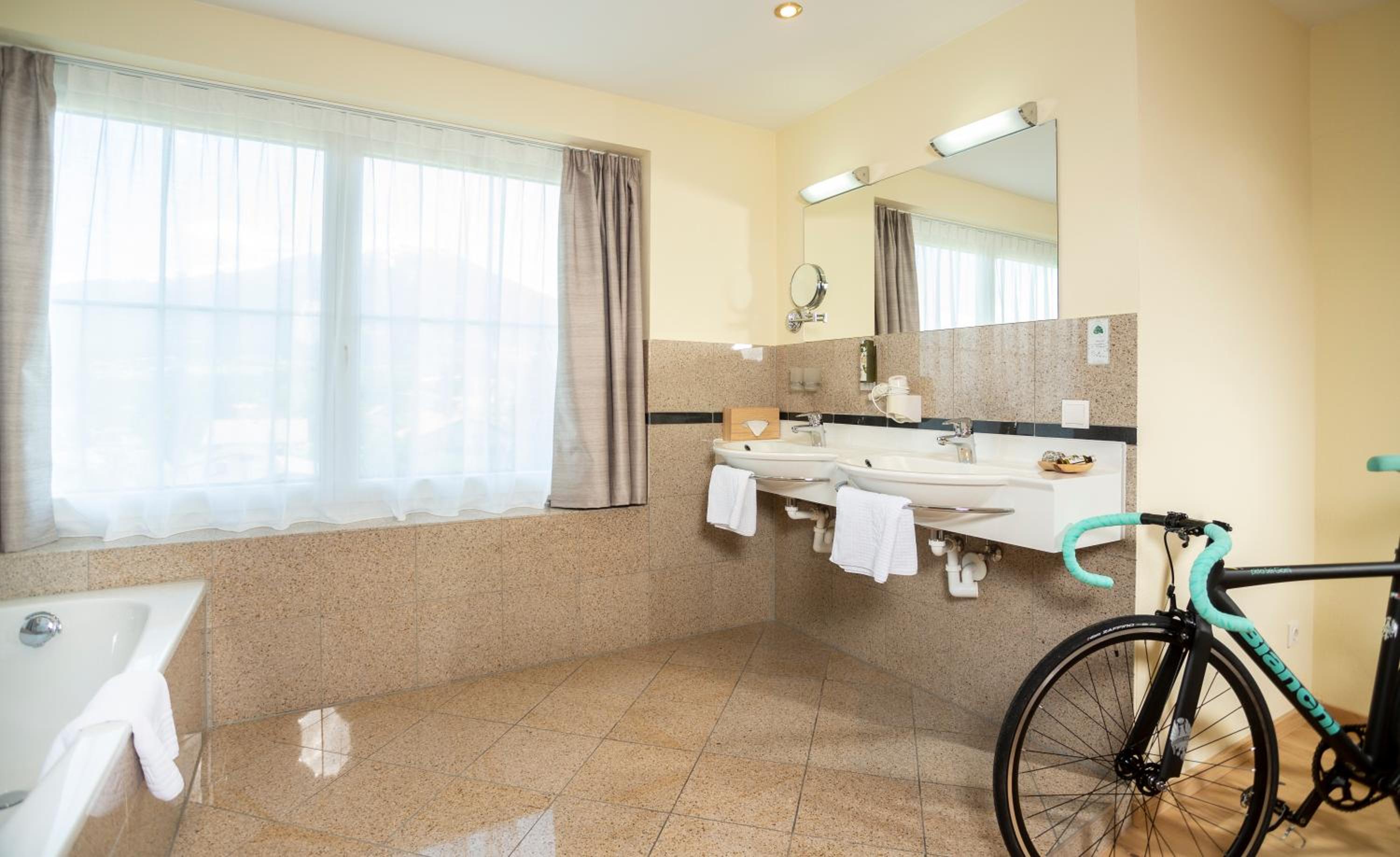 Suite Fitness - Photo 4