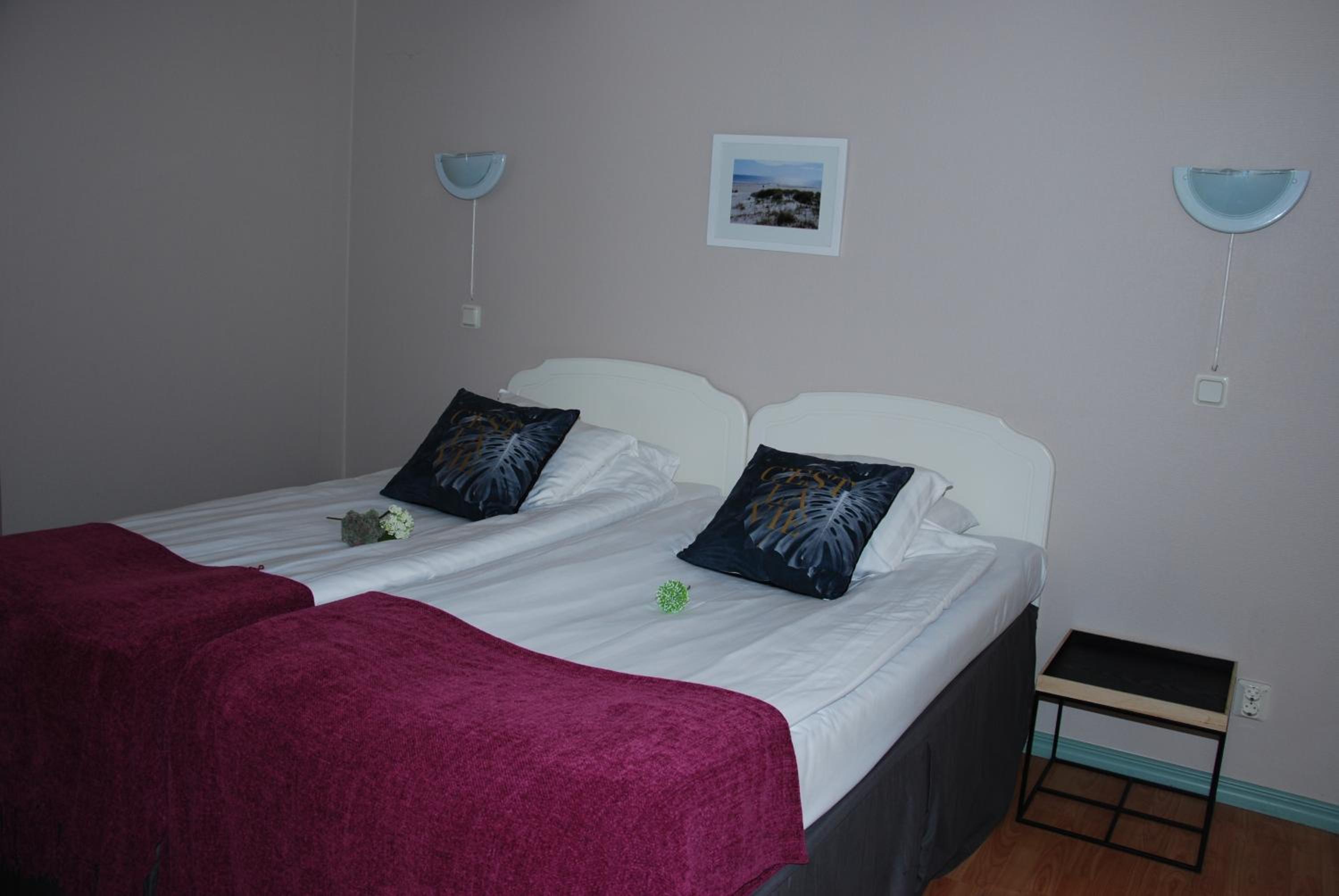 Double Room - Photo 2