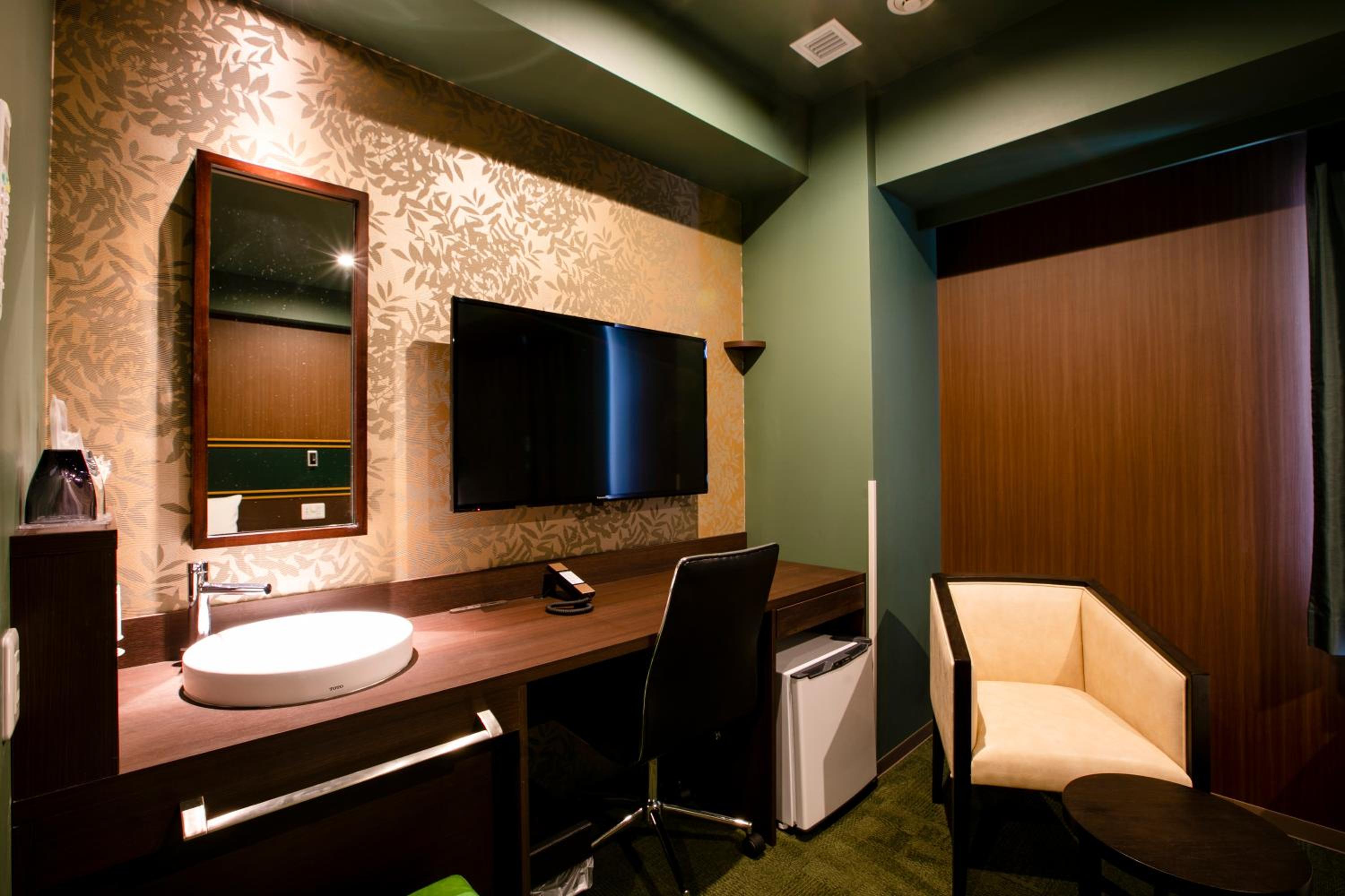 Standard Twin Room - Photo 13