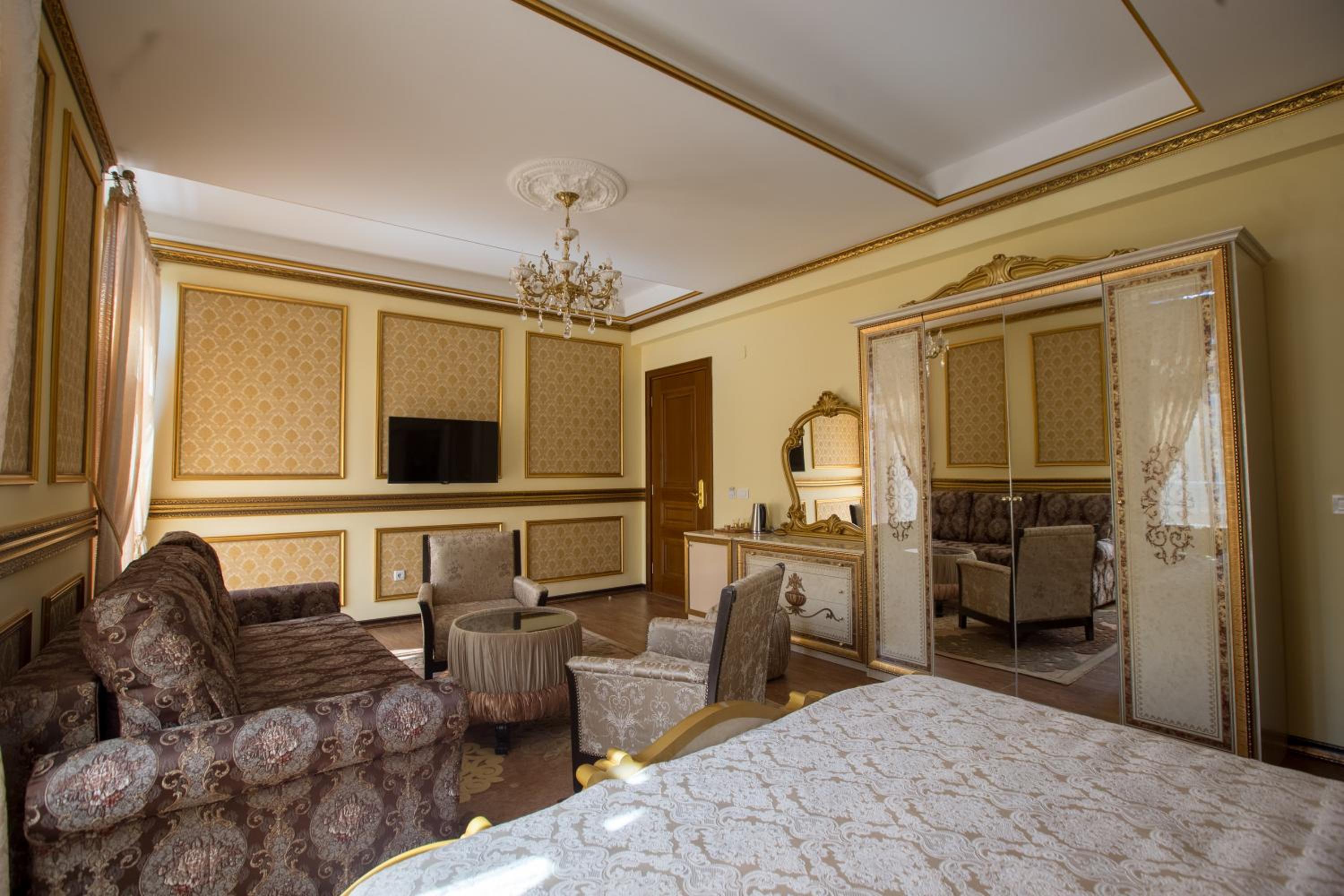 King Room with Balcony