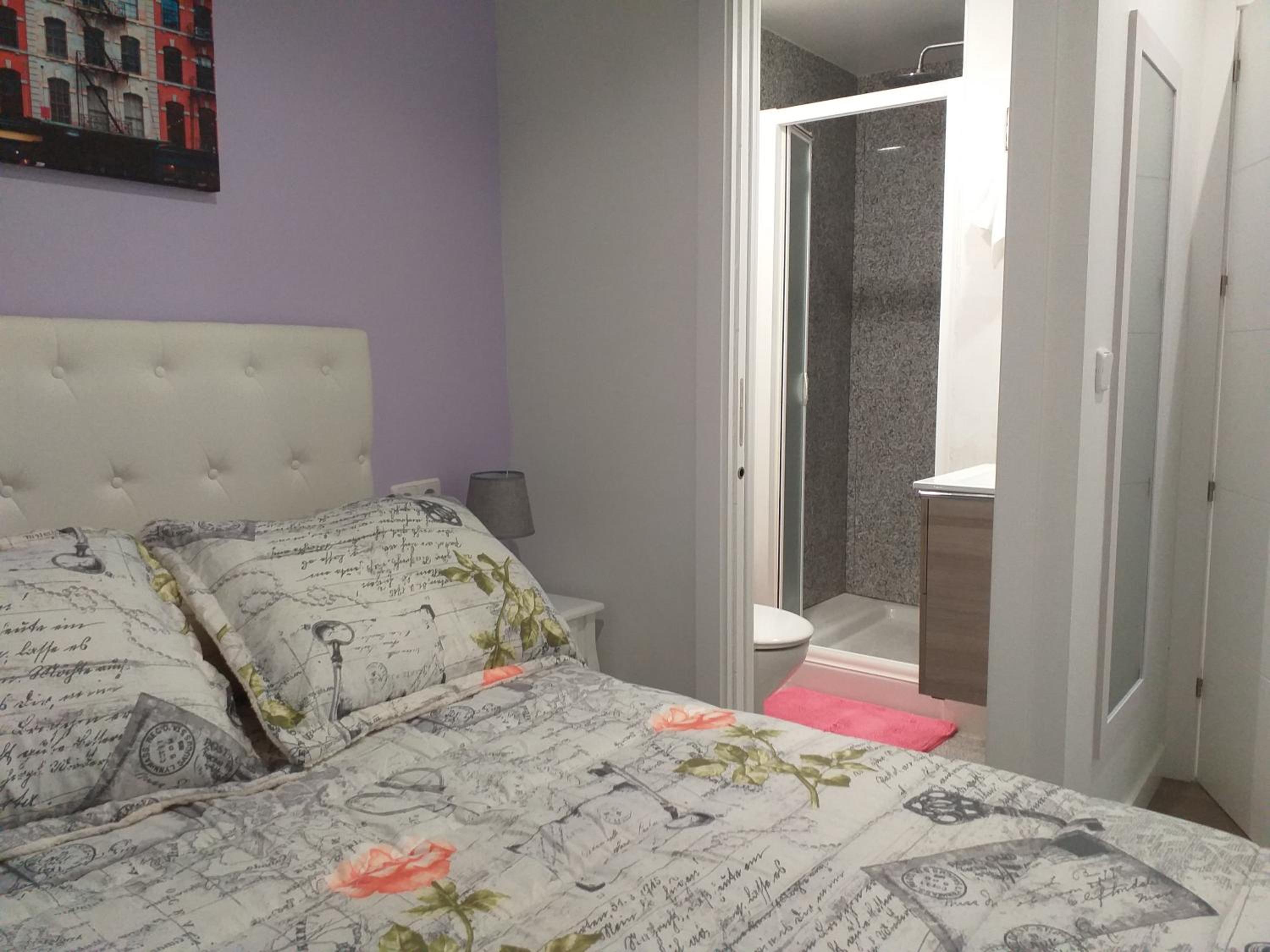 Deluxe Apartment photo 2