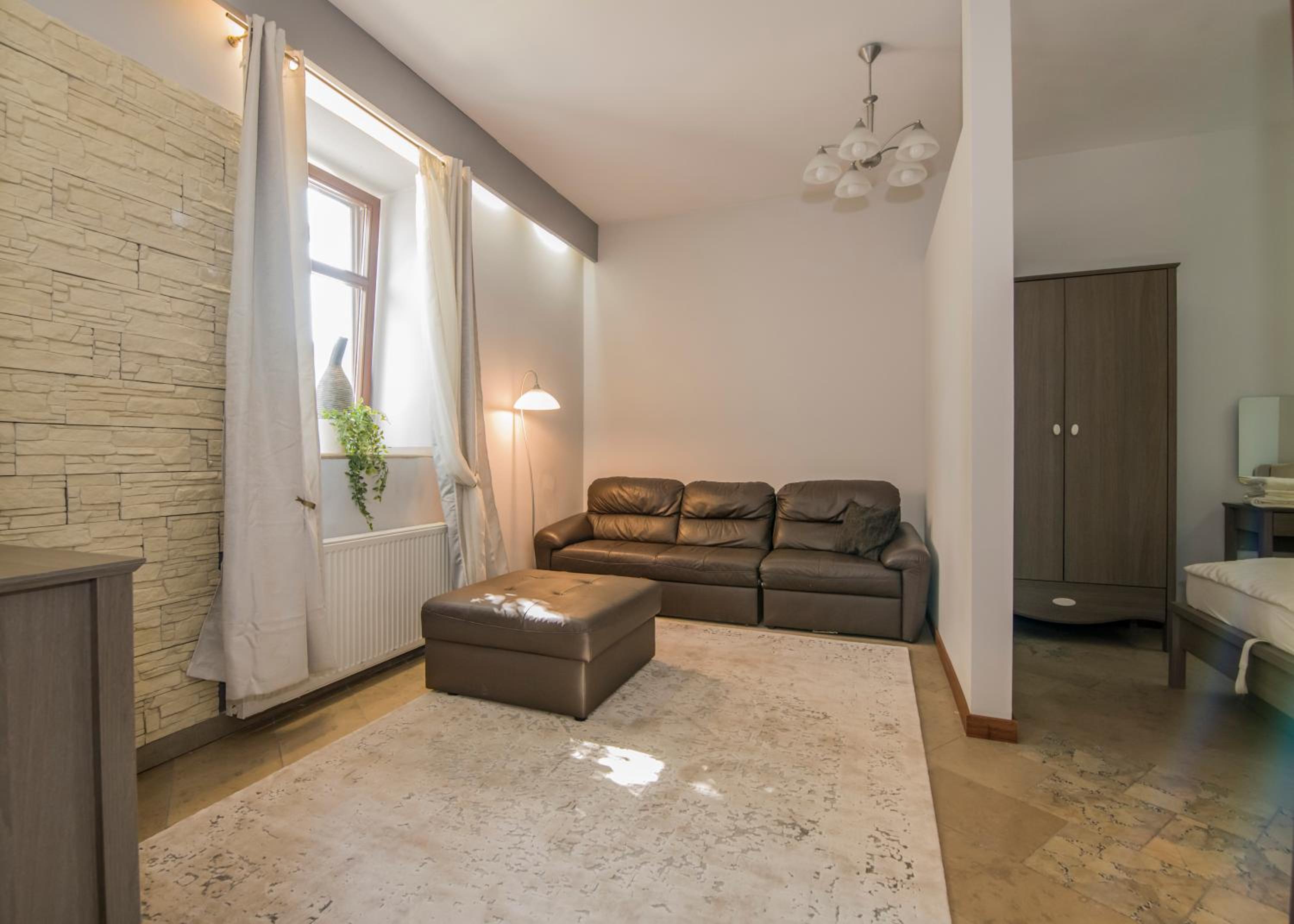 Apartment photo 1