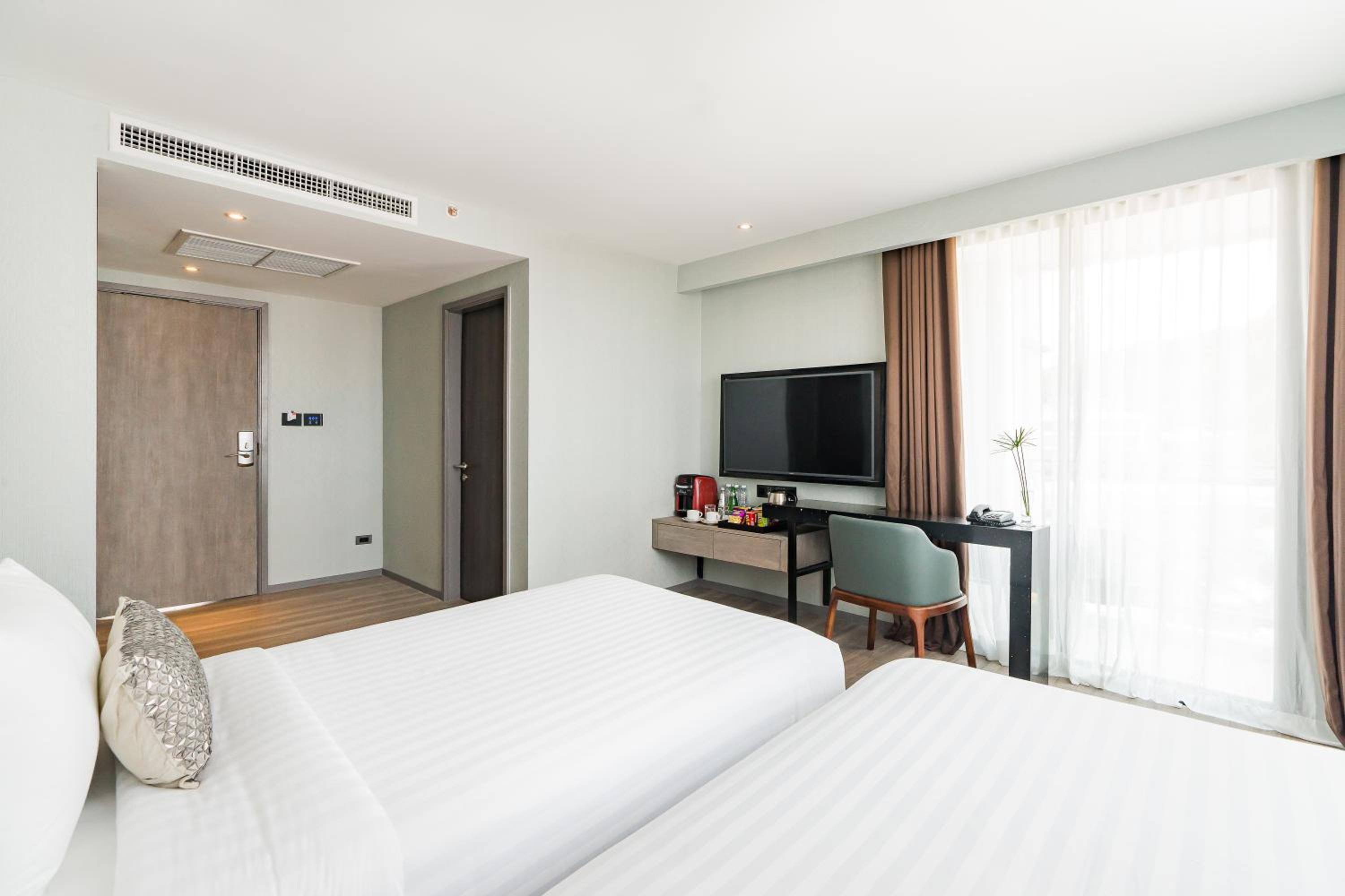 Double Room with Balcony photo 2