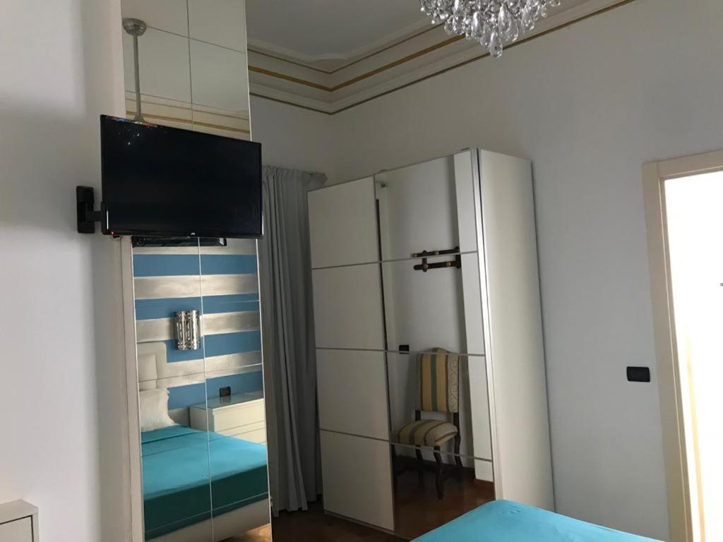 Penthouse Apartment - Photo 25