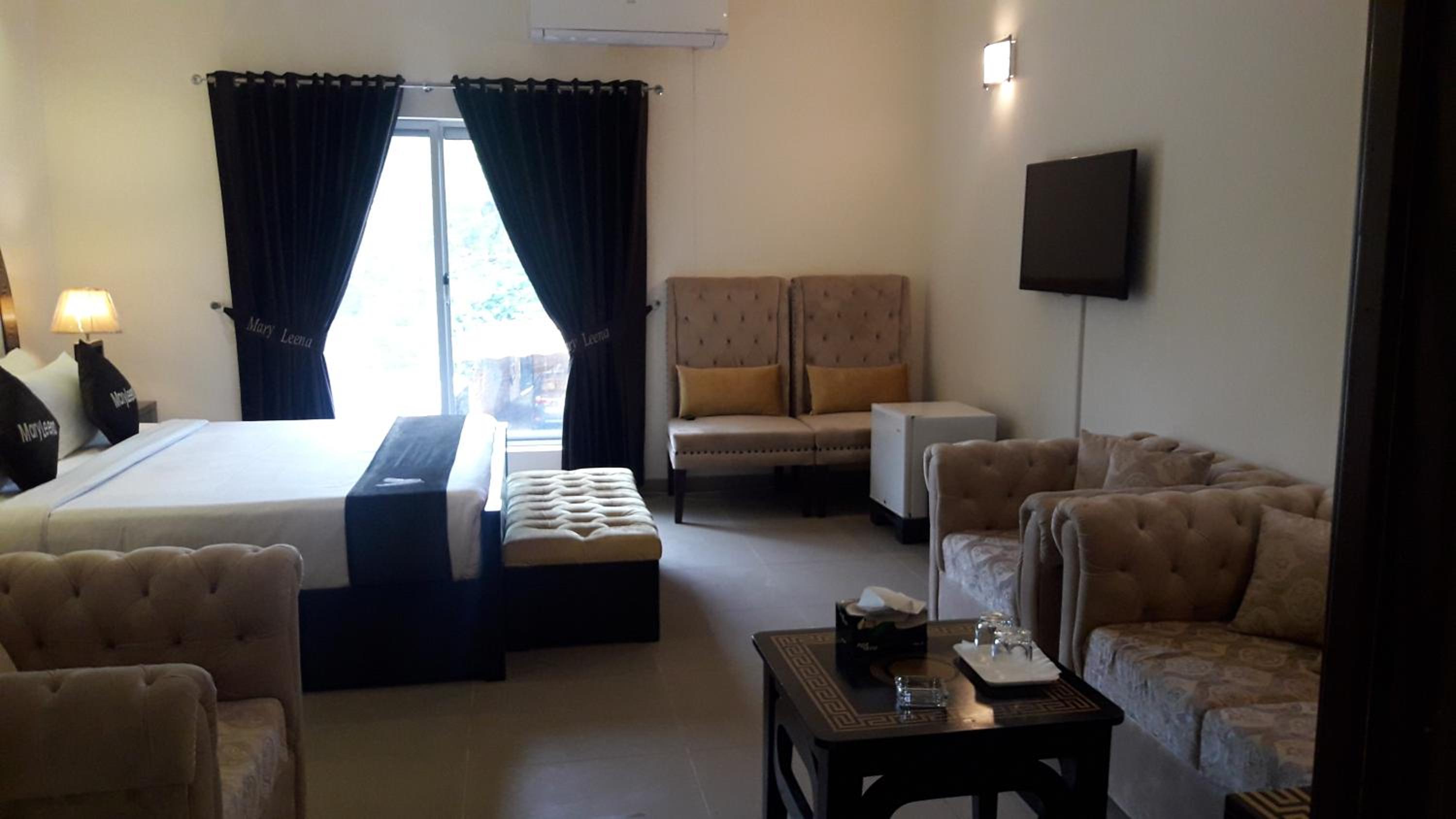 Executive Suite photo 1