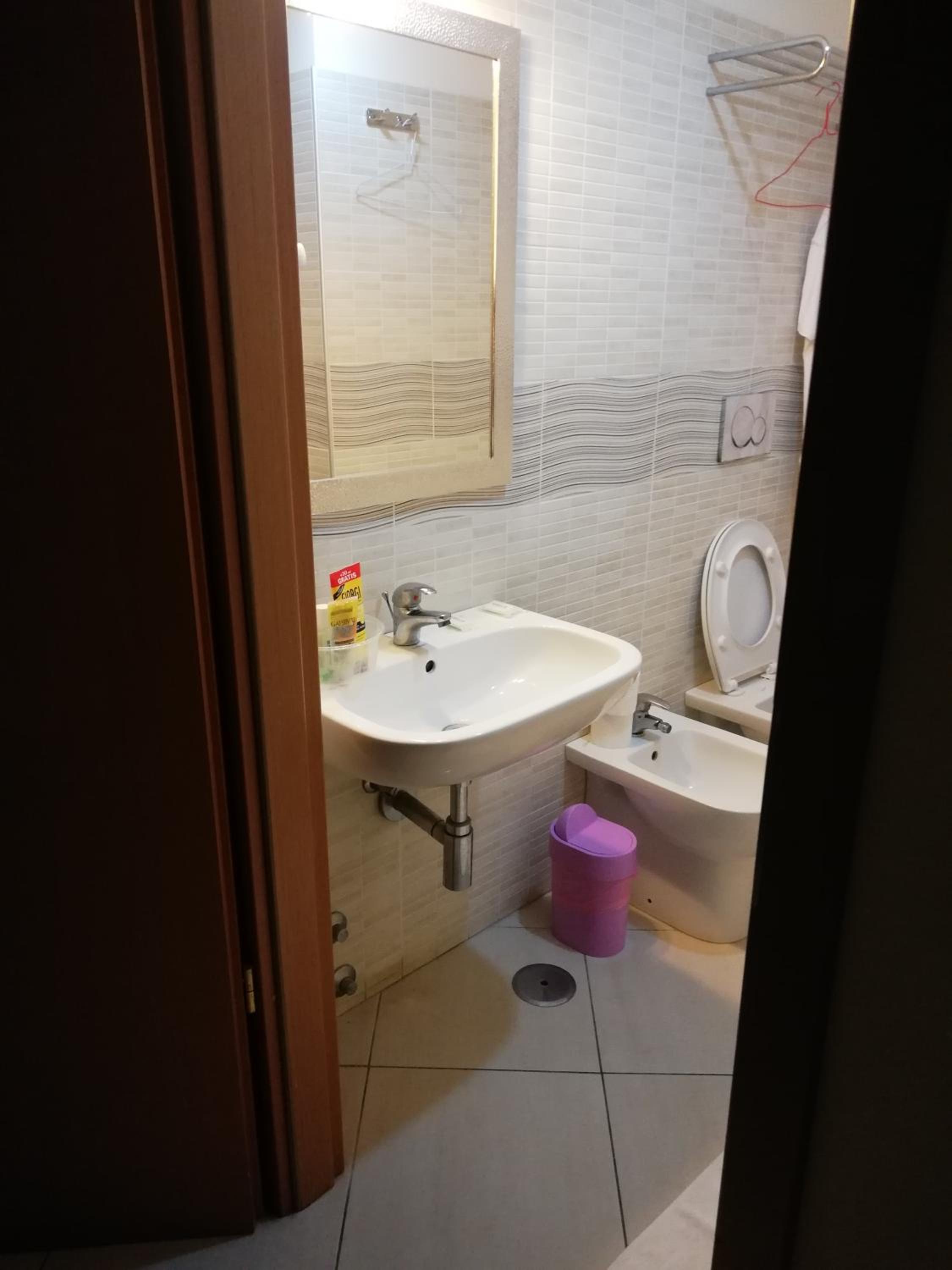 Economy Double or Twin Room photo 2